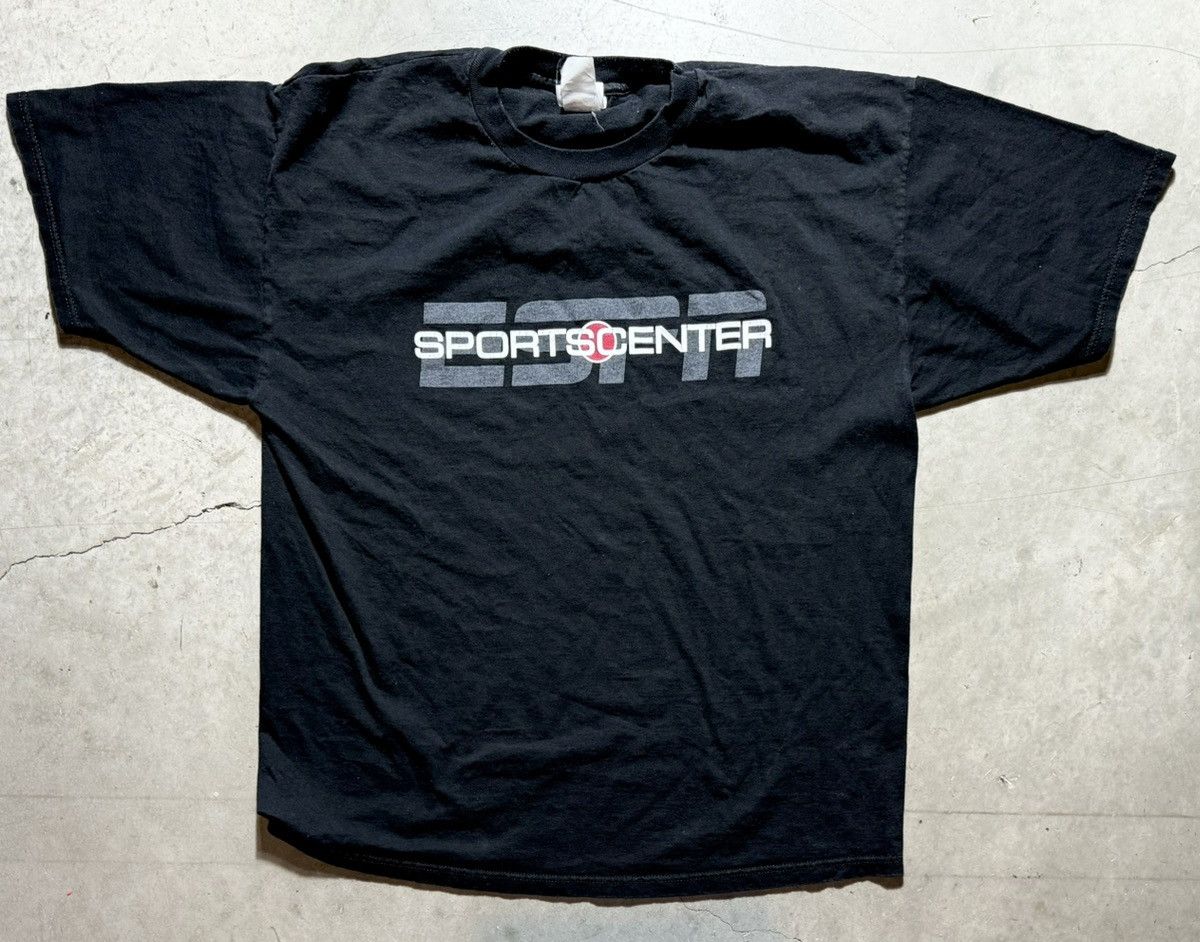 Champion × Vintage Vintage Champion SportsCenter Shirt size XL Size US XL / EU 56 / 4 - 1 Thumbnail