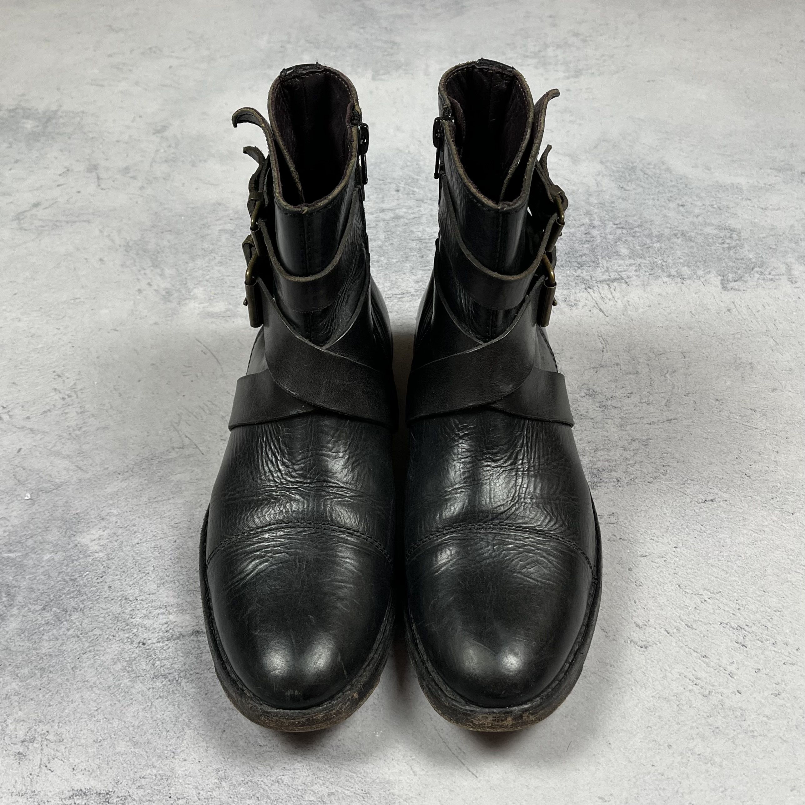 MoMA Ladies MoMA Avant-Garde Black Leather Chelsea Boots Size US 7 / IT 37 - 7 Thumbnail
