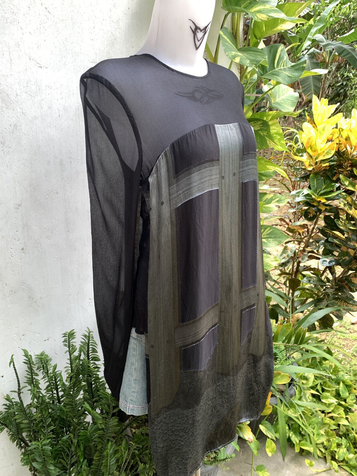 Hussein Chalayan Hussein Chalayan Silk Overlay Graphic Mesh Mini Dress Size M / US 6-8 / IT 42-44 - 2 Thumbnail
