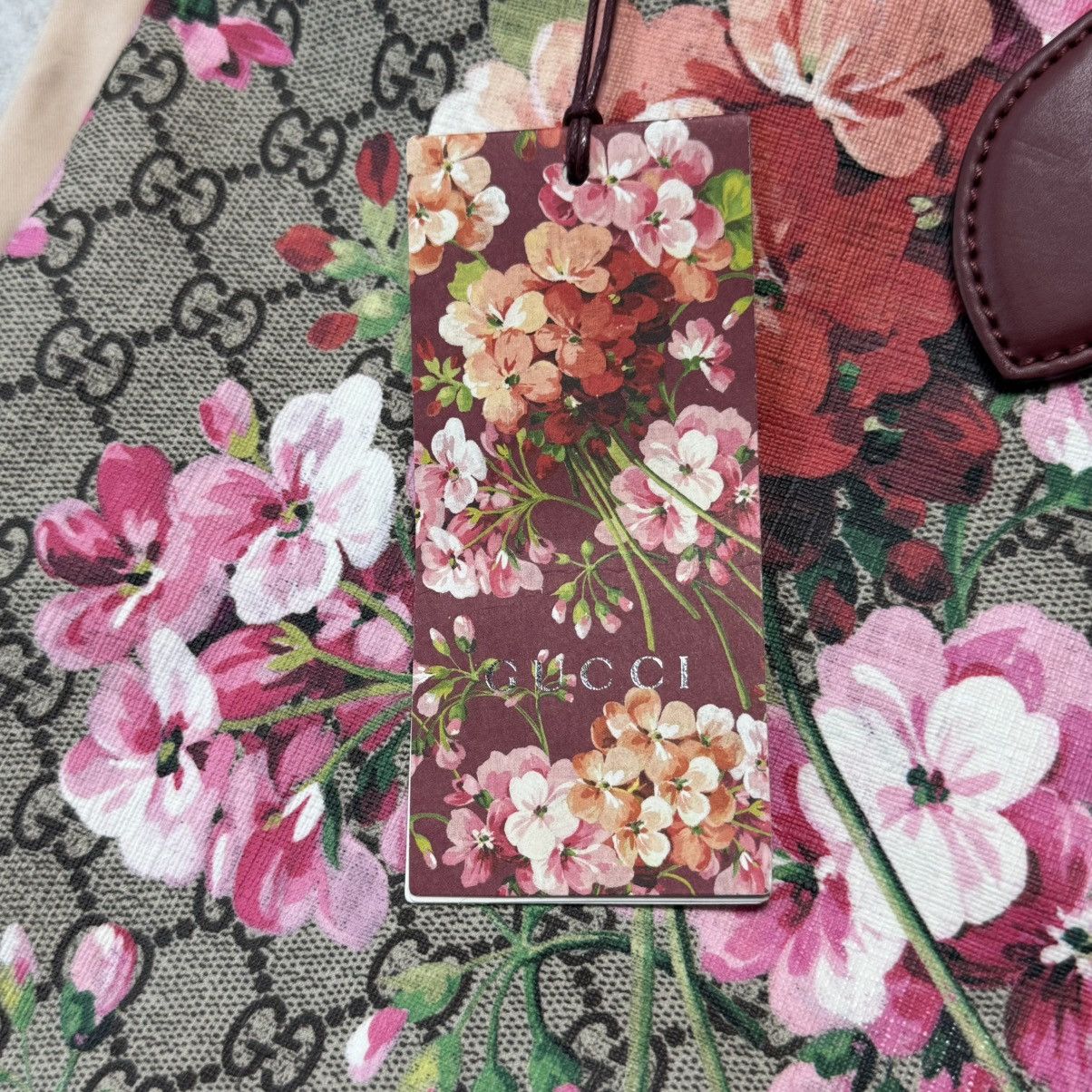 Gucci Gucci Supreme Flower Tote Bag Size ONE SIZE - 3 Thumbnail