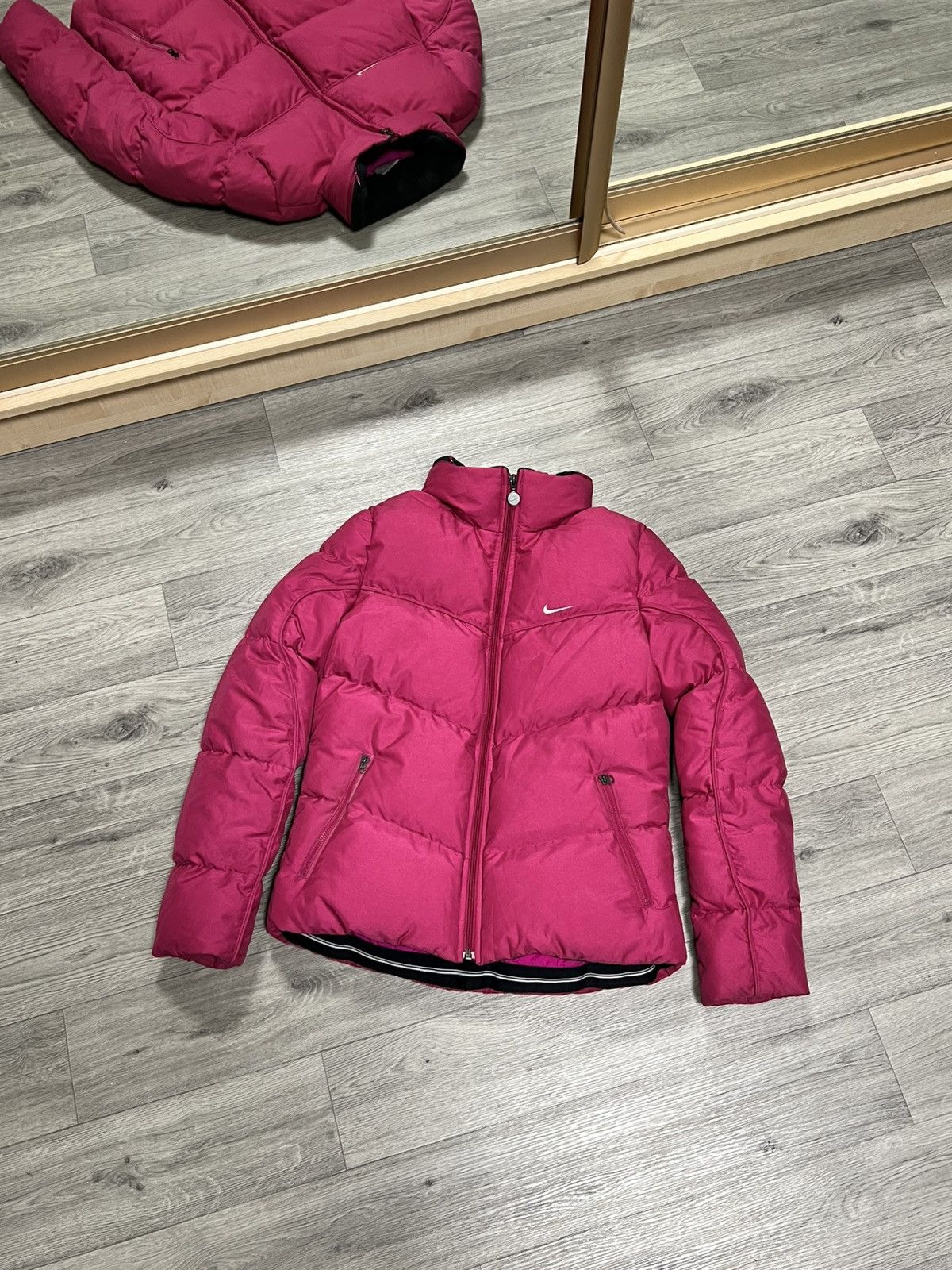 Vintage Nike vintage down puffer jacket women’s size s Size S / US 4 / IT 40 - 1 Thumbnail