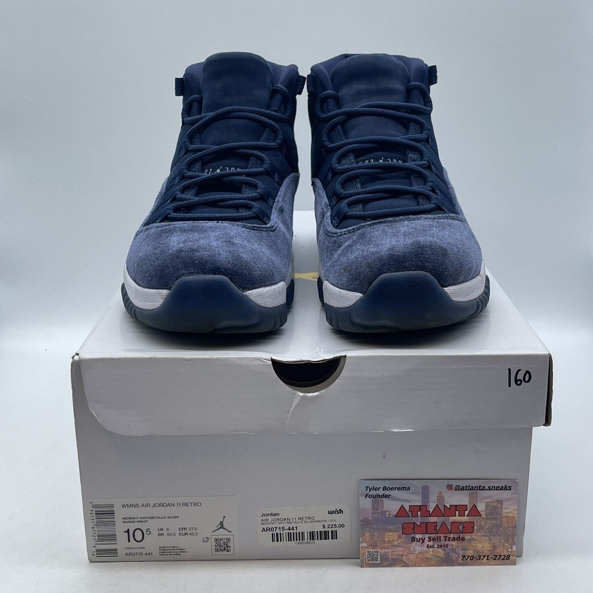 Jordan Brand Air Jordan 11 midnight navy velvet Size US 10.5 / IT 40.5 - 2 Thumbnail