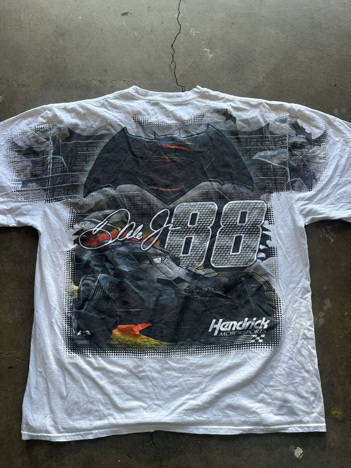 NASCAR × Vintage Dale Earnhardt Jr Batman Vs Superman tee Size US XXL / EU 58 / 5 - 4 Thumbnail
