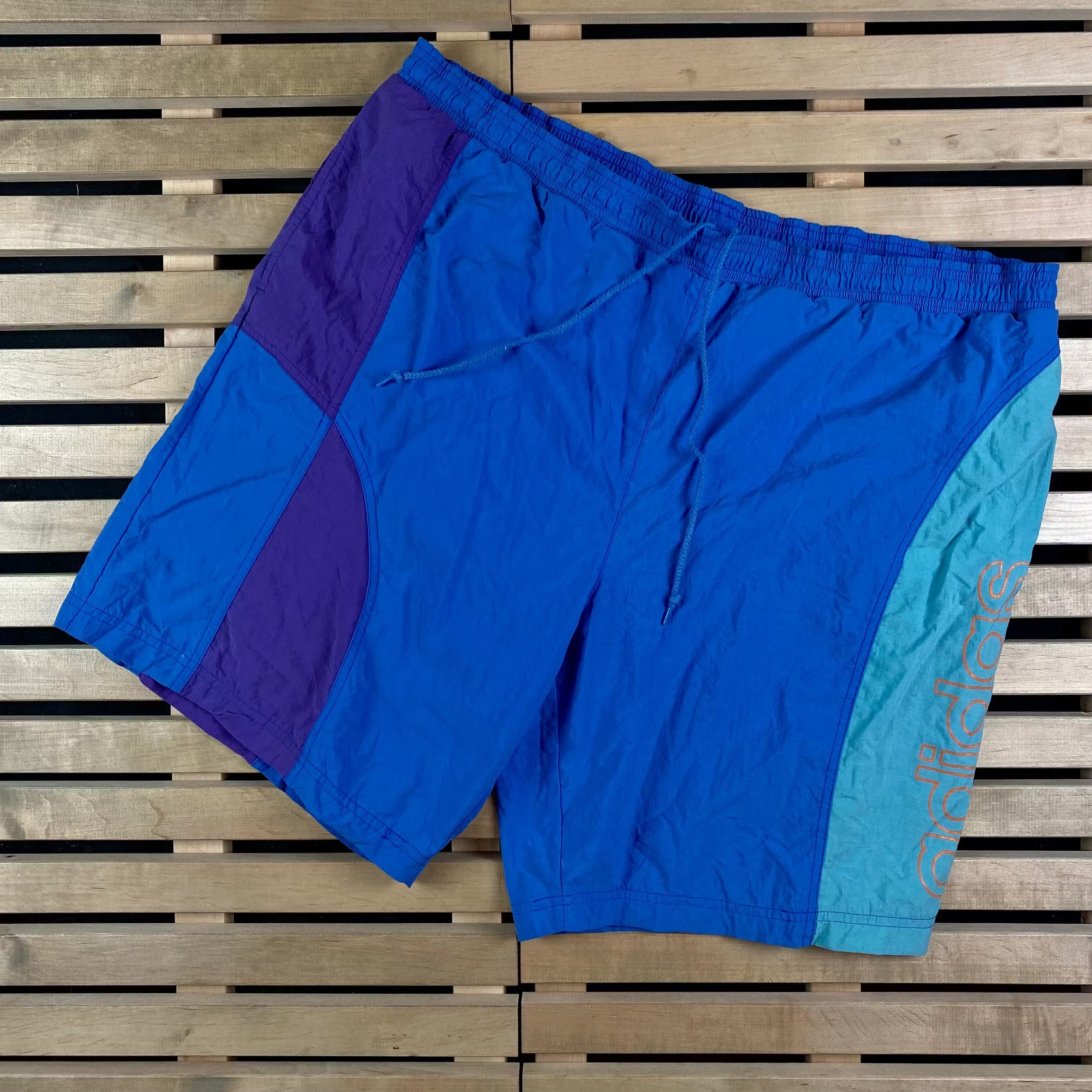 Adidas × Vintage Mens Shorts Adidas Originals Vintage Size XL Nylon Size US 36 / EU 52 - 1 Thumbnail