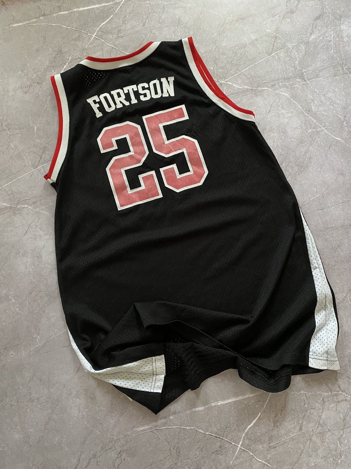NBA × Nike × Vintage Nike Cincinnati Bearcats Danny Fortson #25 Basketball Jersey Size US XXL / EU 58 / 5 - 3 Thumbnail
