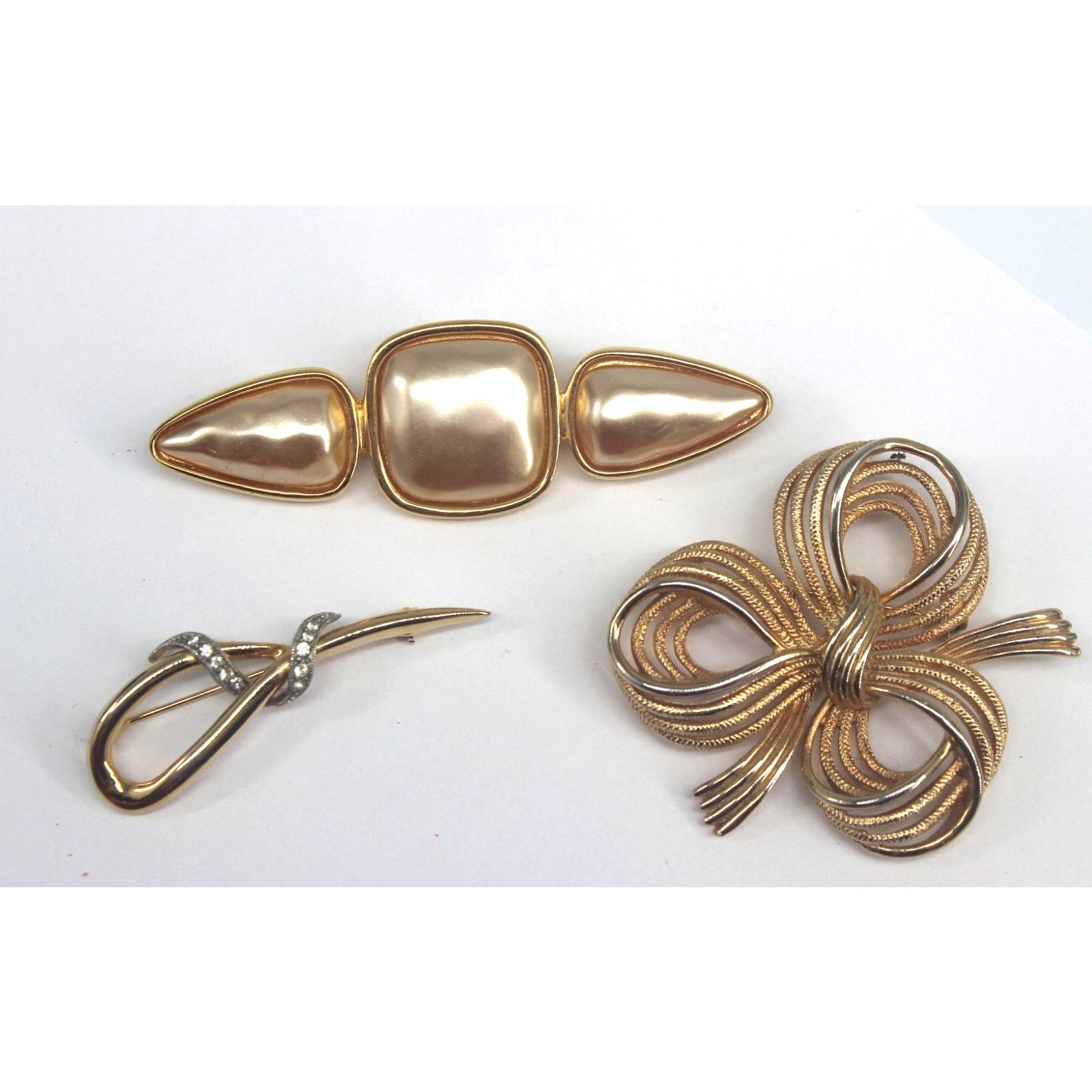 Other 3 VTG Brooches •Napier •Act II Gold Tone Bar Bow Rhinestone Size ONE SIZE - 1 Thumbnail