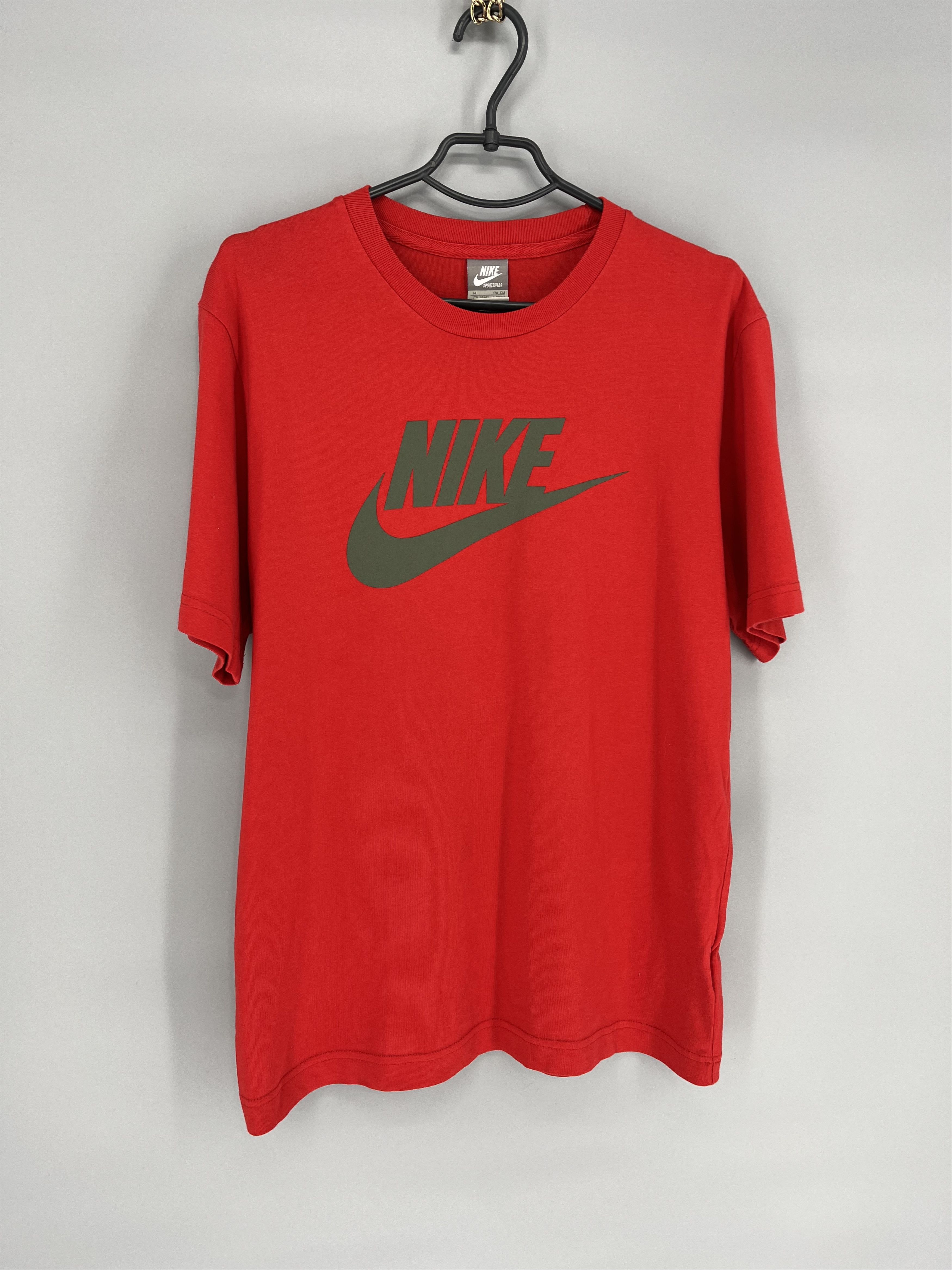 Nike Vintage Y2K Nike Big Swoosh RED T-Shirt Size US M / EU 48-50 / 2 - 2 Thumbnail