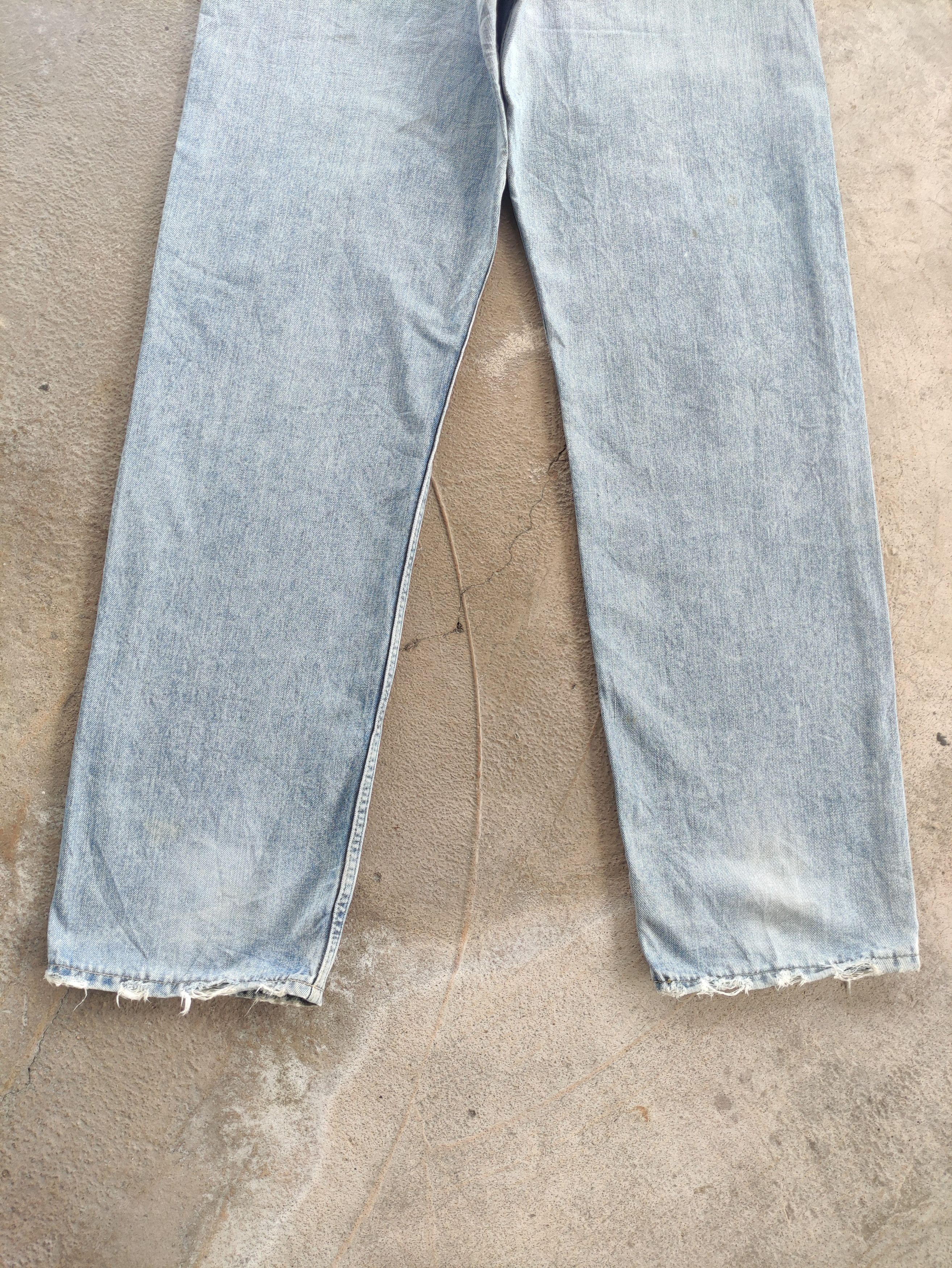 Japanese Brand Vintage Japanese Baggy Jean Distressed faded Denim Pants Size US 34 / EU 50 - 10 Thumbnail