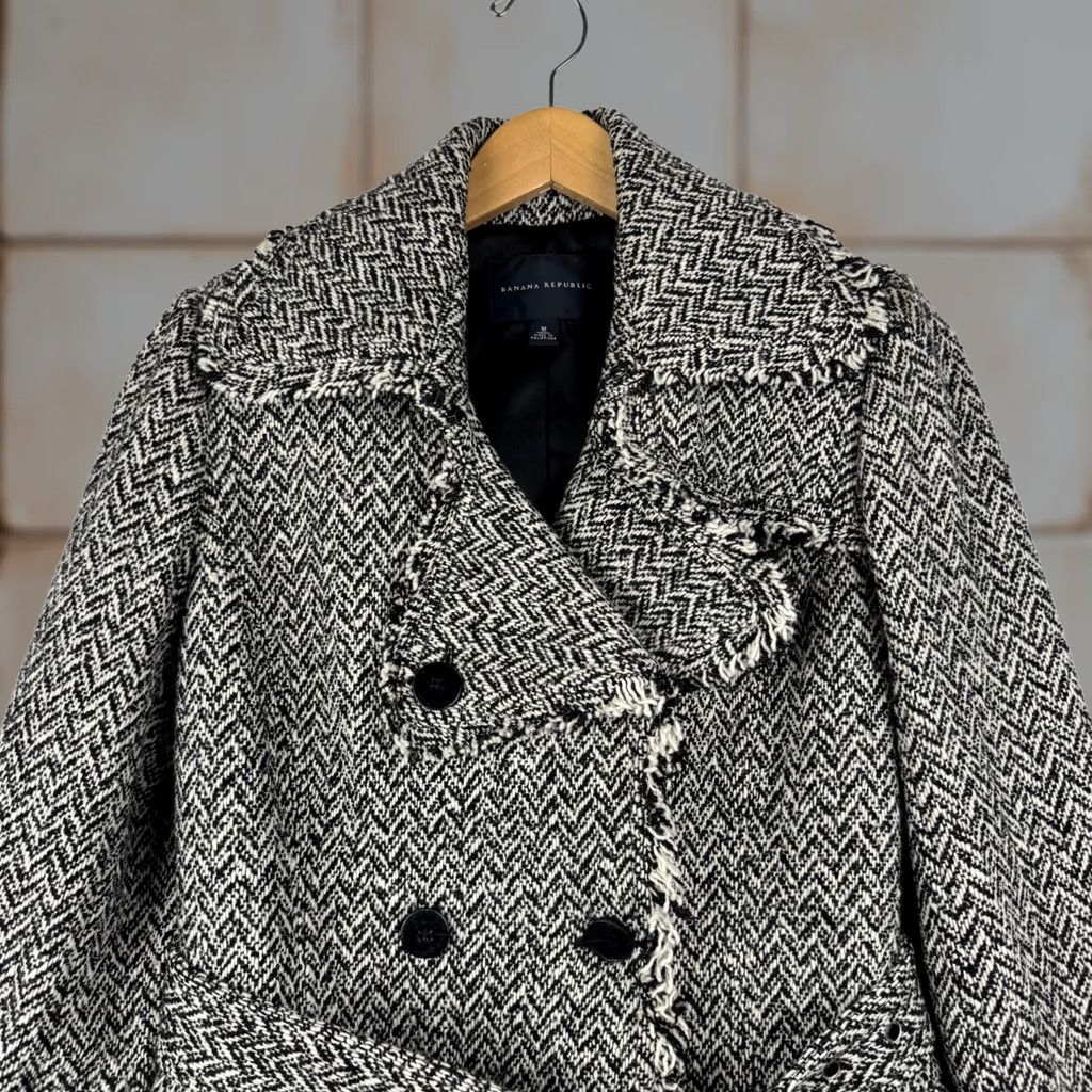 Banana Republic VINTAGE Banana Republic Women's M Wool Tweed Double Breasted Trench Coat Size M / US 6-8 / IT 42-44 - 1 Thumbnail
