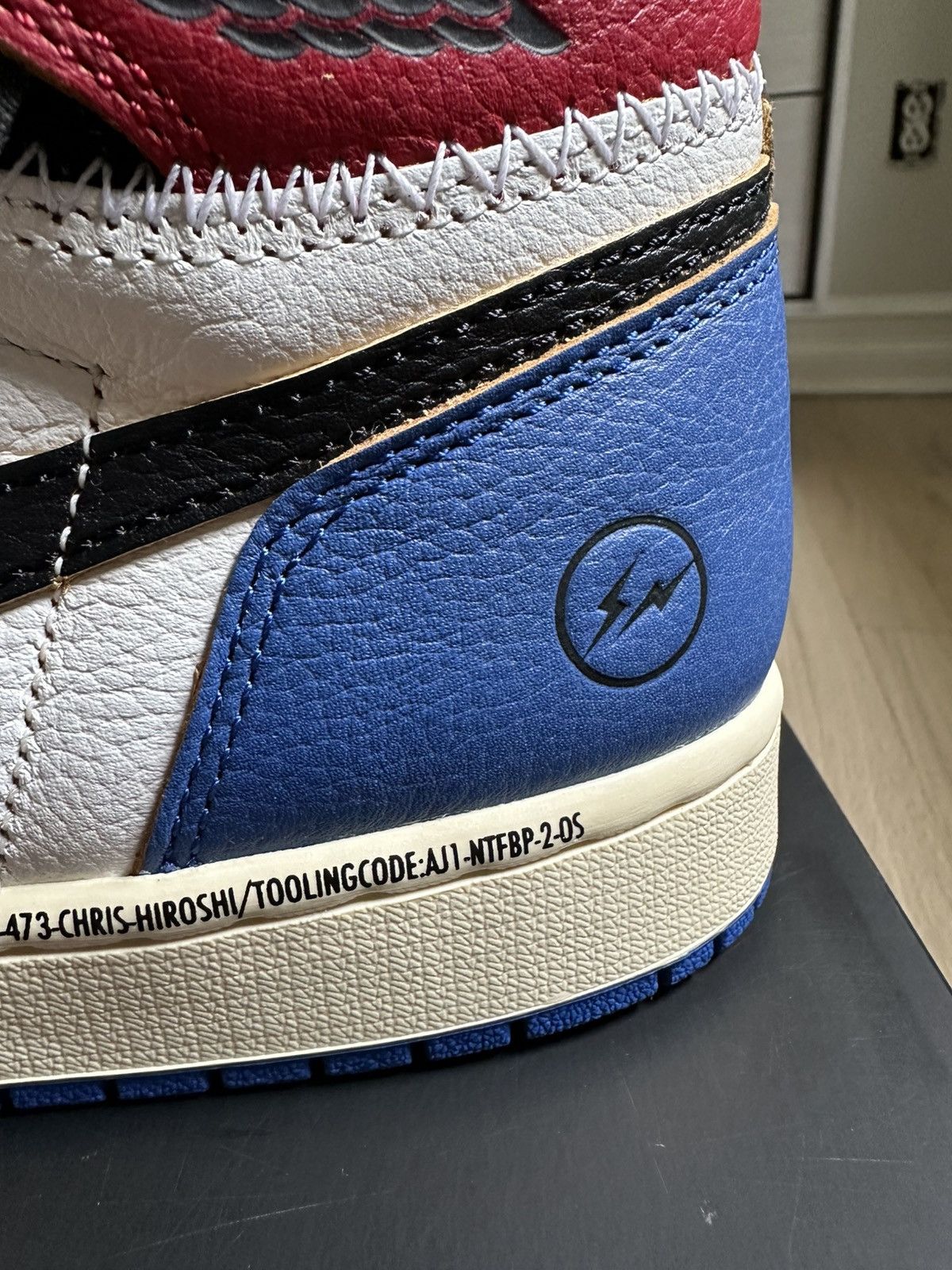 Nike Fragment x Union Air Jordan 1s sz 11 Size US 11 / EU 44 - 7 Thumbnail