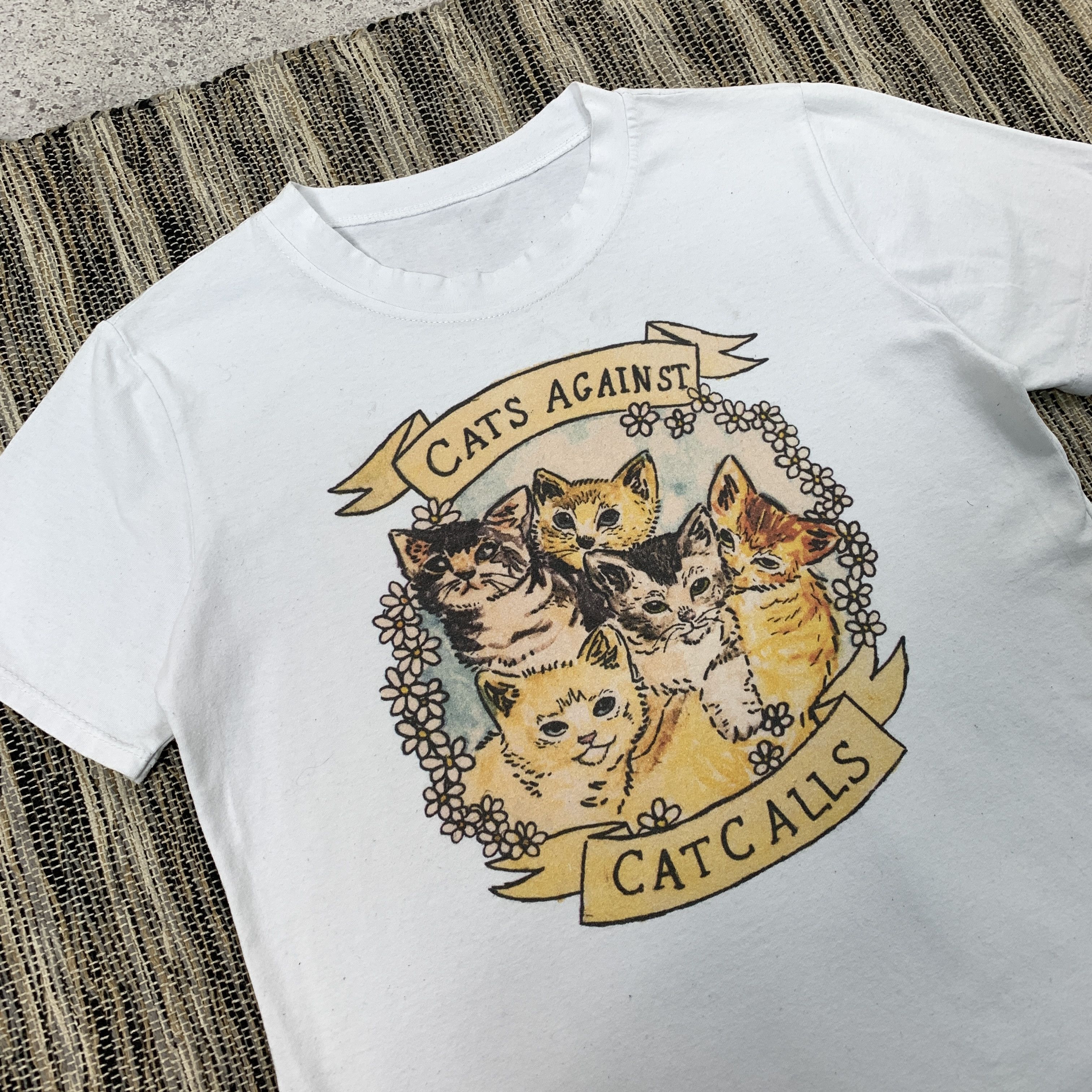 Vintage Vintage Cats Againts Catcalls 90s Graphic White Tee Shirt Size S / US 4 / IT 40 - 4 Thumbnail