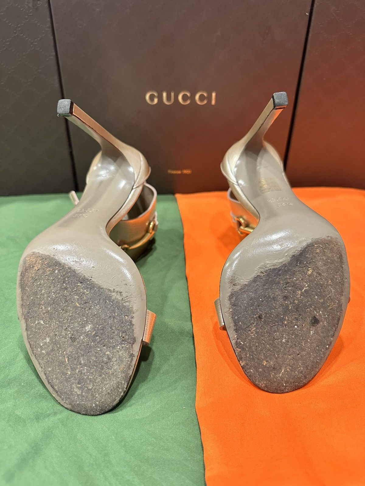 Gucci Gucci Women’s Metallic Gold Sandals Size 8.5 US Euro 38.5 Size US 8.5 / IT 38.5 - 14 Thumbnail