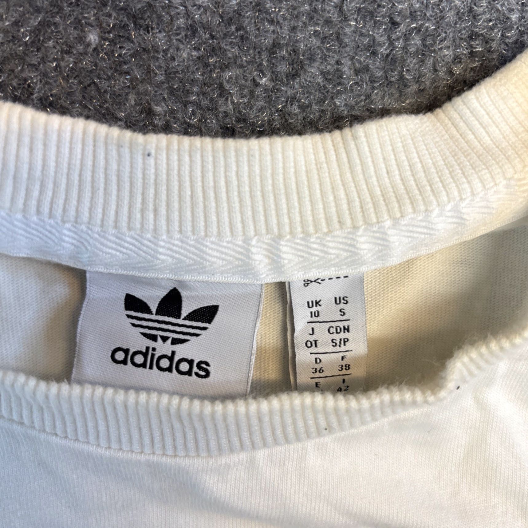 Vintage adidas Originals Graphic Boyfriend Tee Shirt Women XS? Size S / US 4 / IT 40 - 4 Thumbnail