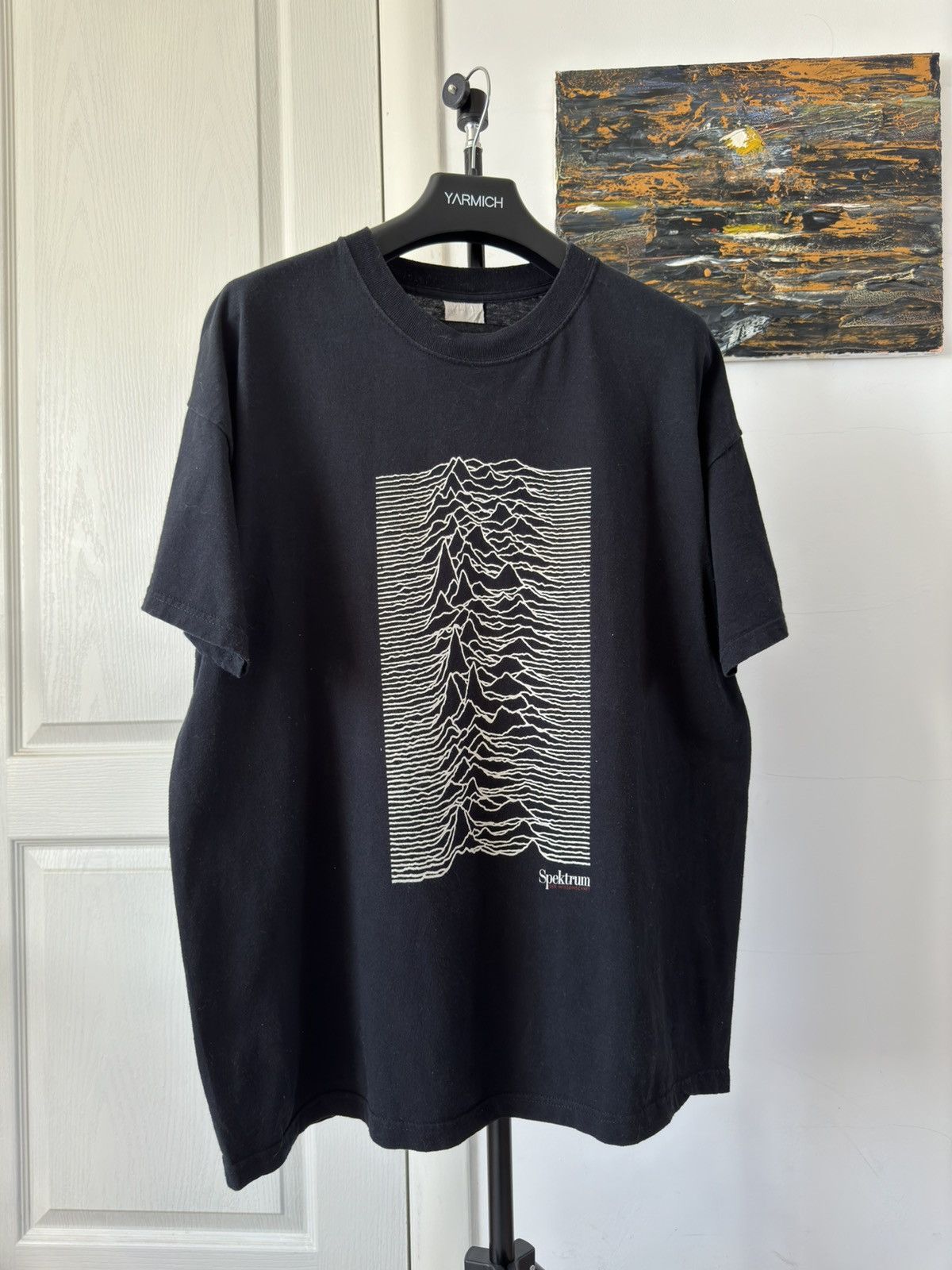Band Tees Vintage 1992 Joy Division Spectrum Album Band T Shirt Size US XL / EU 56 / 4 - 1 Thumbnail