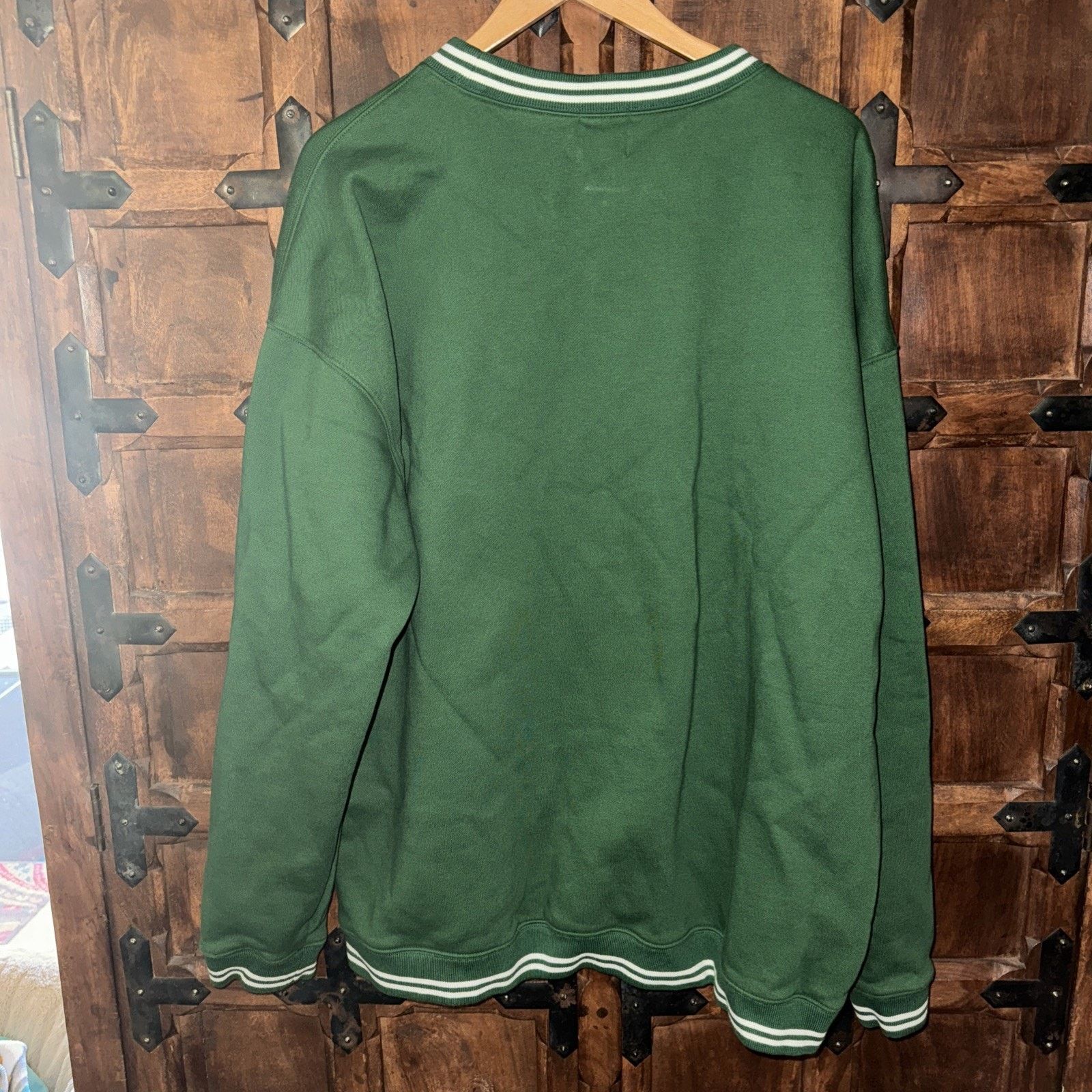 Disney Embroidered Oversized 2X Disney Winnie The Poo Sweatshirt Size US XXL / EU 58 / 5 - 3 Thumbnail