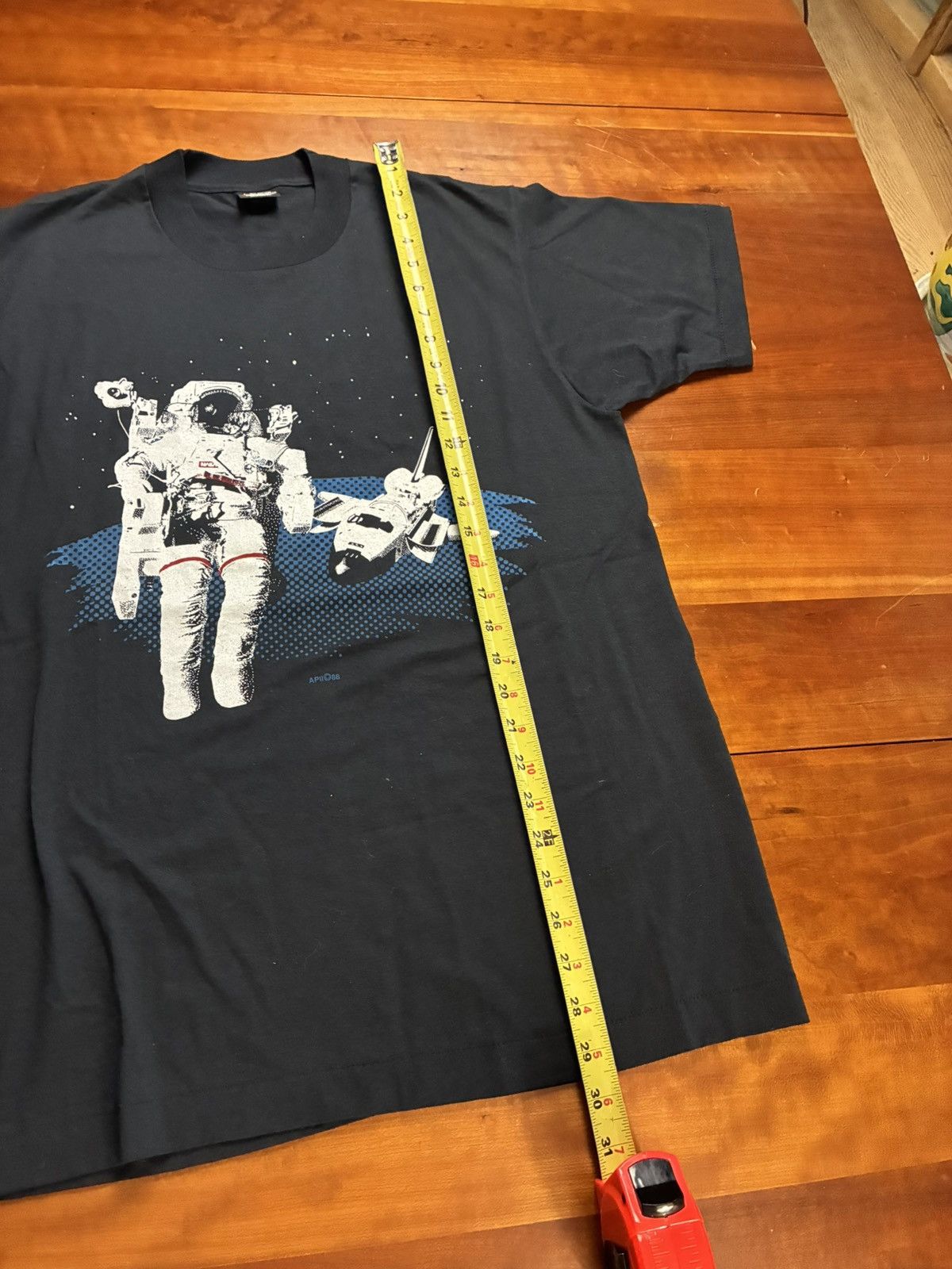 Vintage Vintage 80s Nasa space shuttle tee Size US L / EU 52-54 / 3 - 6 Thumbnail