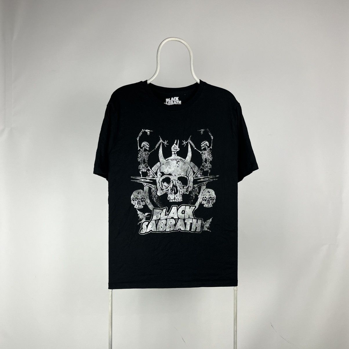 Black Sabbath Black Sabbath skeleton graphic Tshirt size Large Size US L / EU 52-54 / 3 - 1 Thumbnail