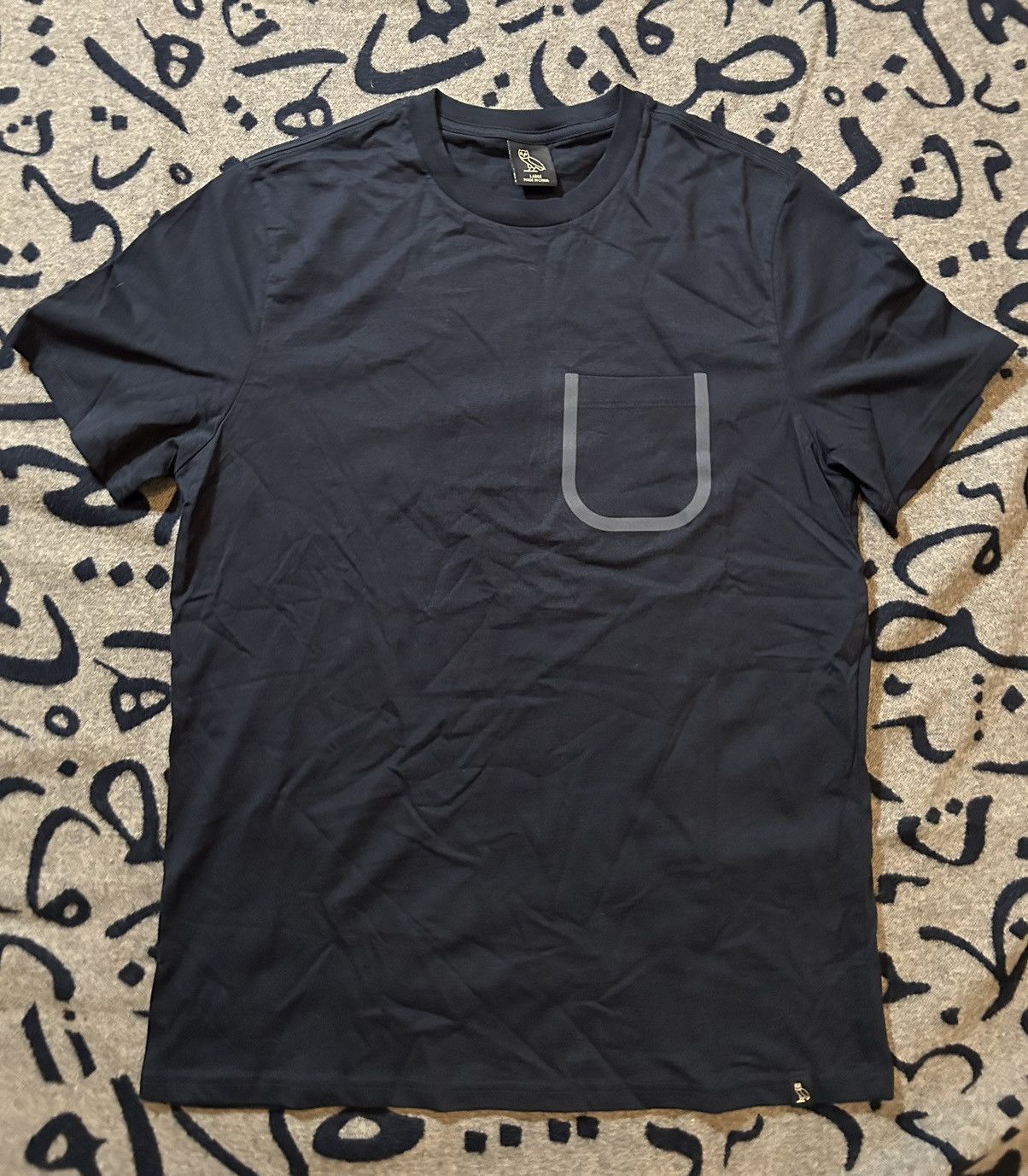 October's Very Own 2019 Reflective Pocket Tshirt Size US L / EU 52-54 / 3 - 4 Thumbnail