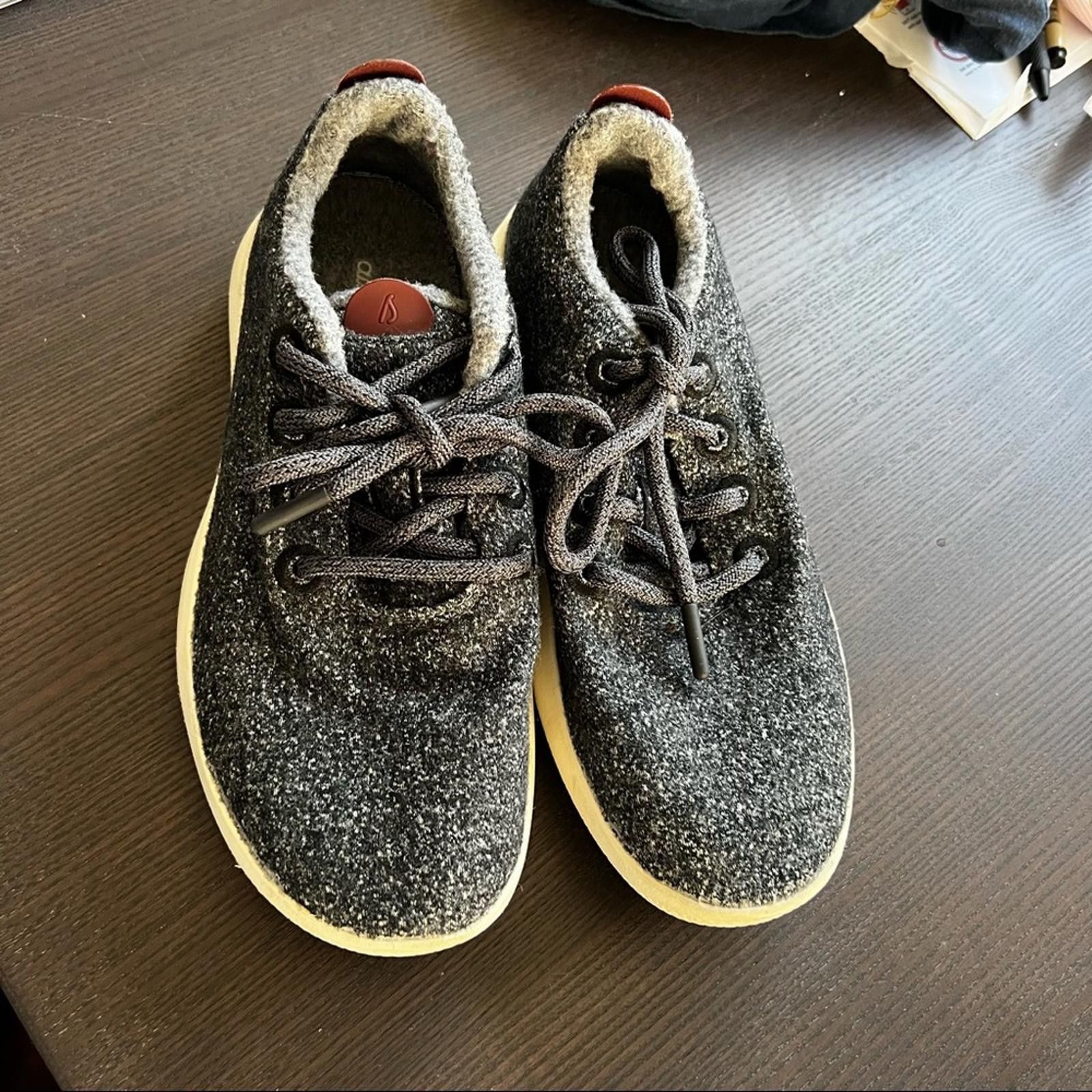 Allbirds Allbirds Women's Sneakers in Black and Cream Size US 6.5 / IT 36.5 - 2 Thumbnail