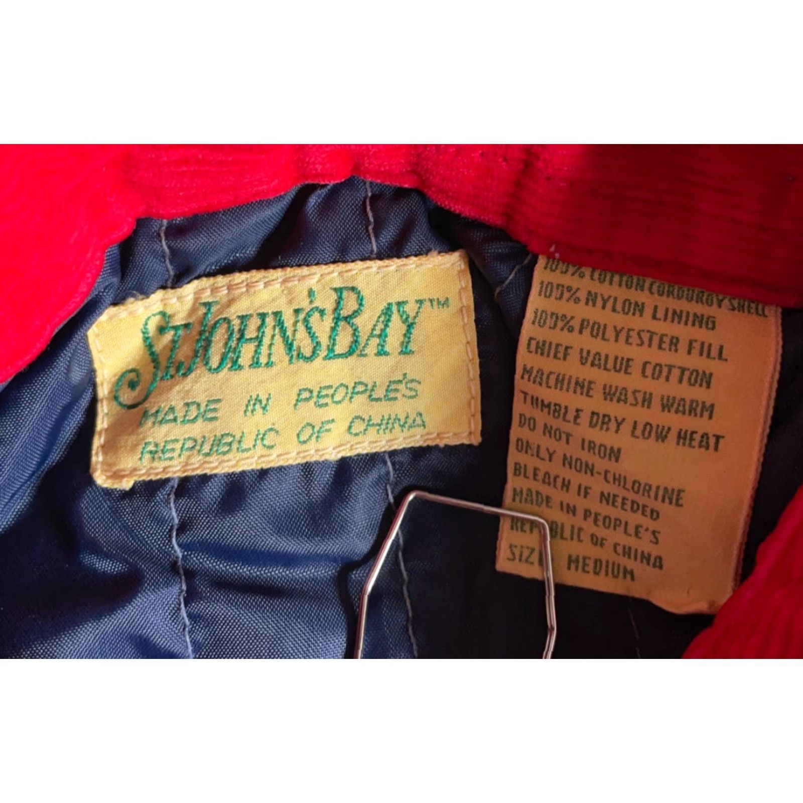 Vintage VINTAGE St. John's Bay Corduroy Shirt Jacket Men's Medium Red Quilted Lined Shacket 90s Grunge Retro Casual Workwear Pockets Size US M / EU 48-50 / 2 - 3 Thumbnail