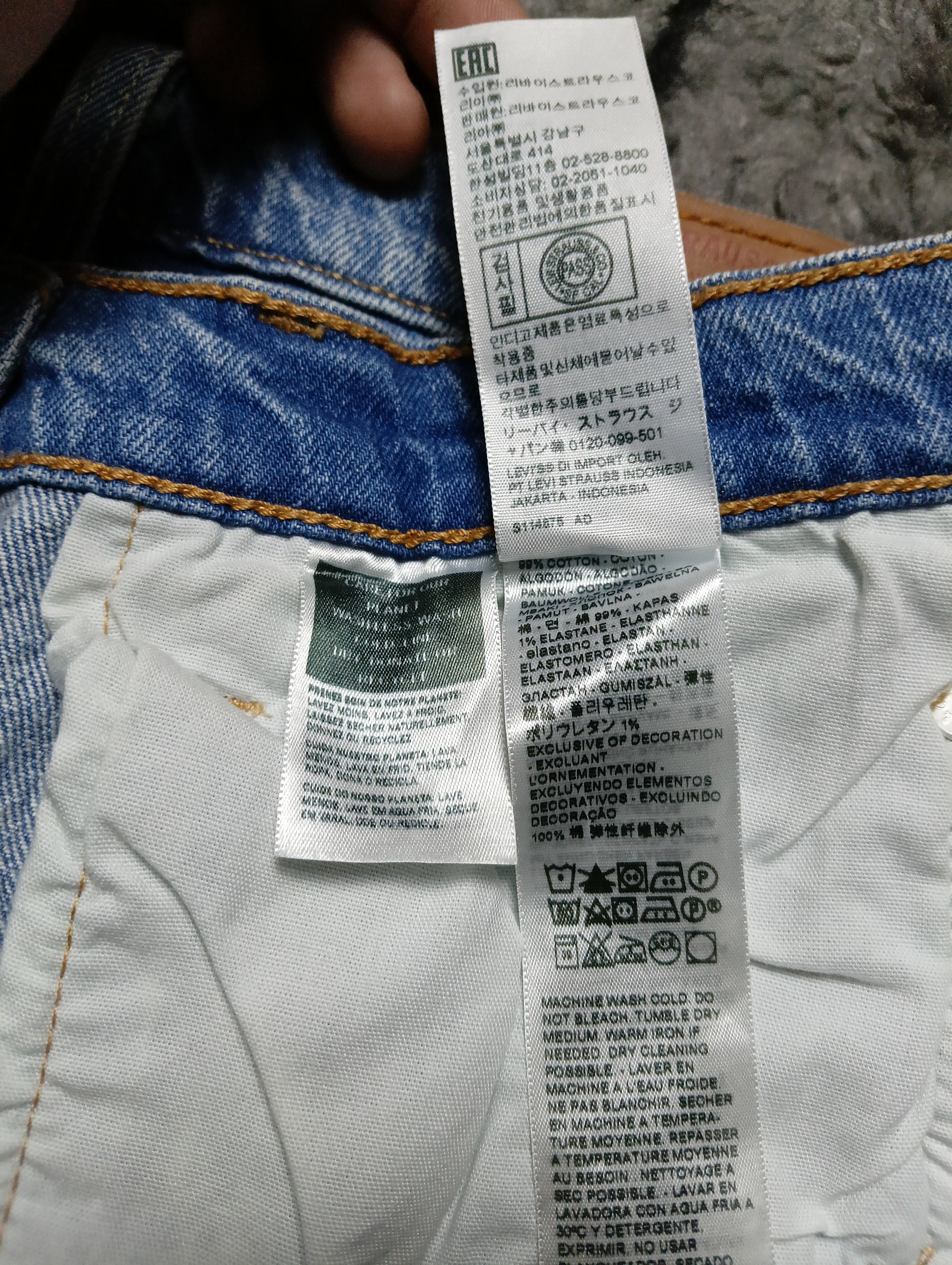 Levi's × Vintage Levi's 501 Size US 26 / EU 42 - 14 Thumbnail