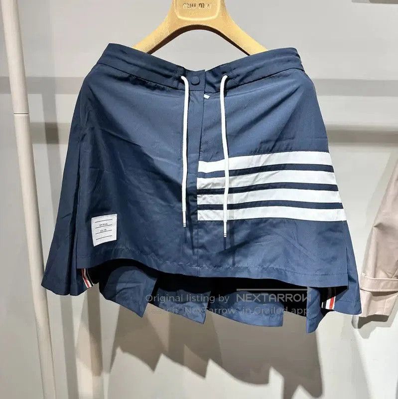Thom Browne Thom Browne Blue Polyester Women's Skirt . Size 23" - 1 Thumbnail