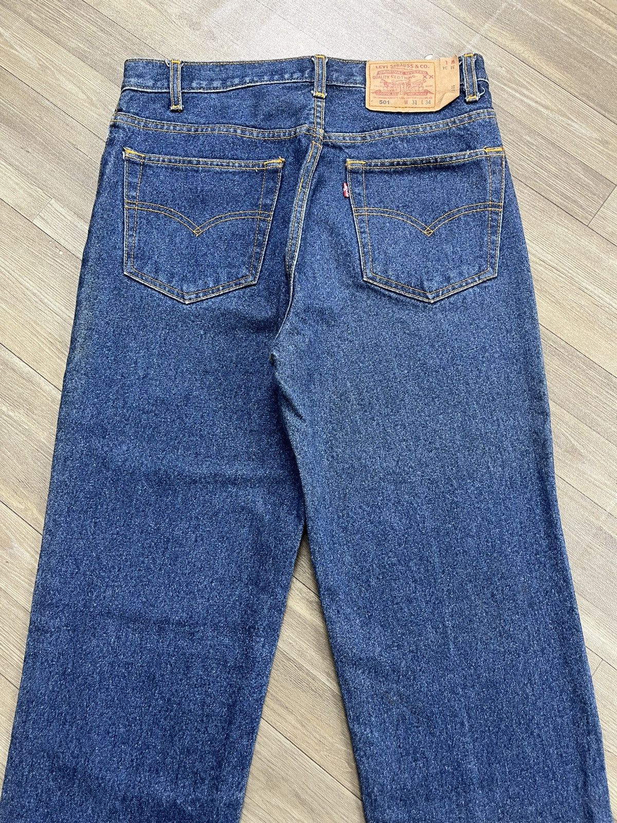 Levi's Vintage Clothing 🇺🇸1990s Vintage Levis 501 31x34 Straight Leg Blue Jeans Size US 30 / EU 46 - 17 Thumbnail