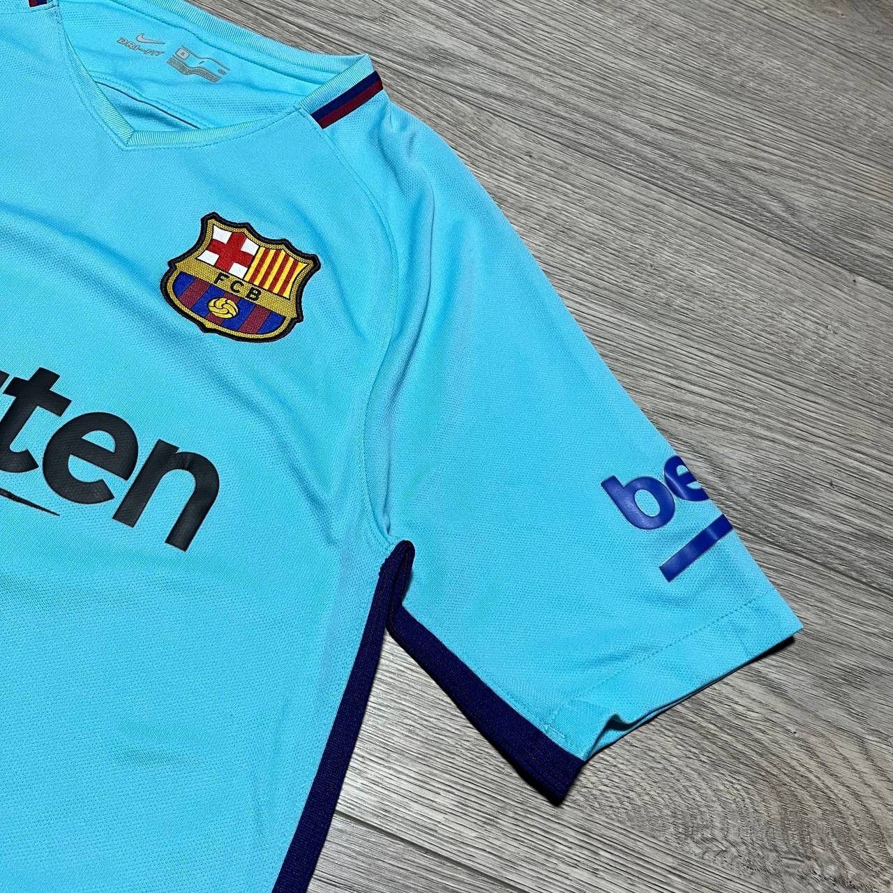 Nike Barcelona Messi nike jersey Size US S / EU 44-46 / 1 - 5 Thumbnail