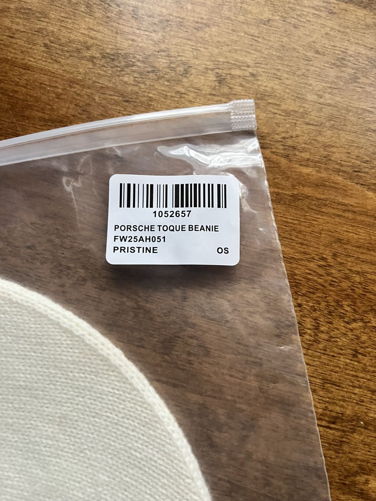 Aime Leon Dore × Porsche Design Aimé Leon Dore ALD Porsche Wool Skullcap Beanie White Size ONE SIZE - 4 Thumbnail