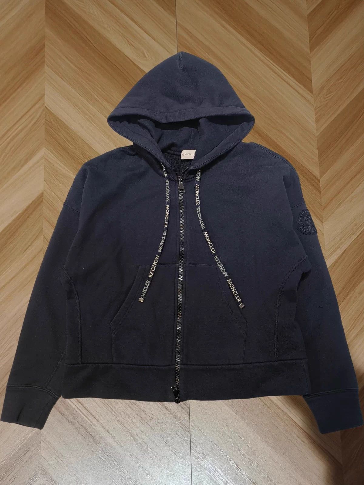 Moncler Moncler Black Logo Short Jacket - 99% New Size XL / US 12-14 / IT 48-50 - 1 Thumbnail