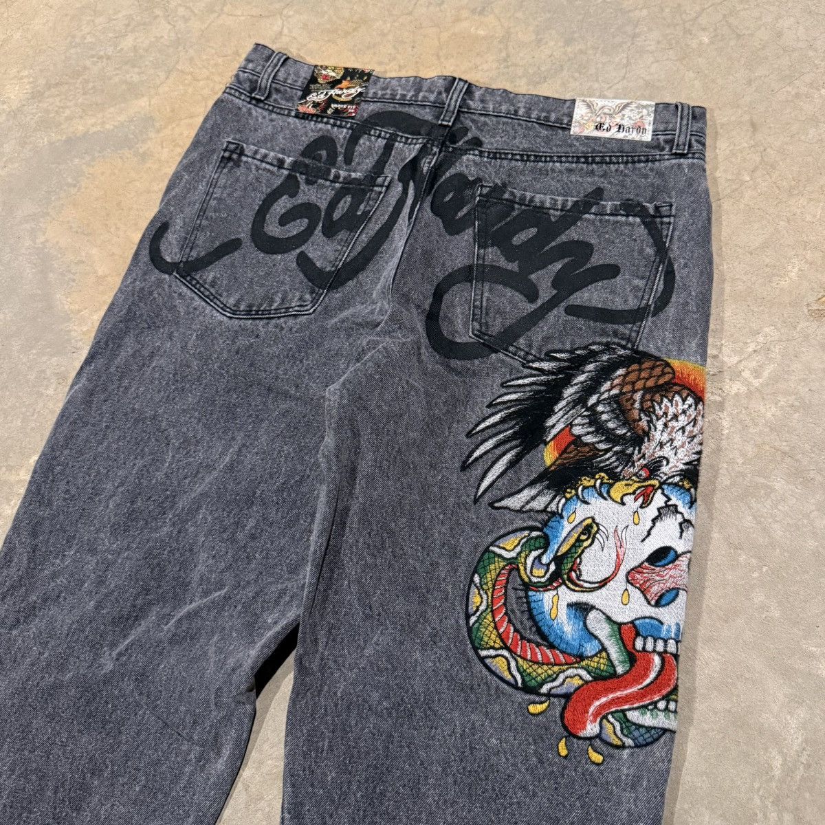 Ed Hardy Brand New Ed Hardy Spellout Skull Tattoo Faded Baggy Jeans Size US 36 / EU 52 - 3 Thumbnail