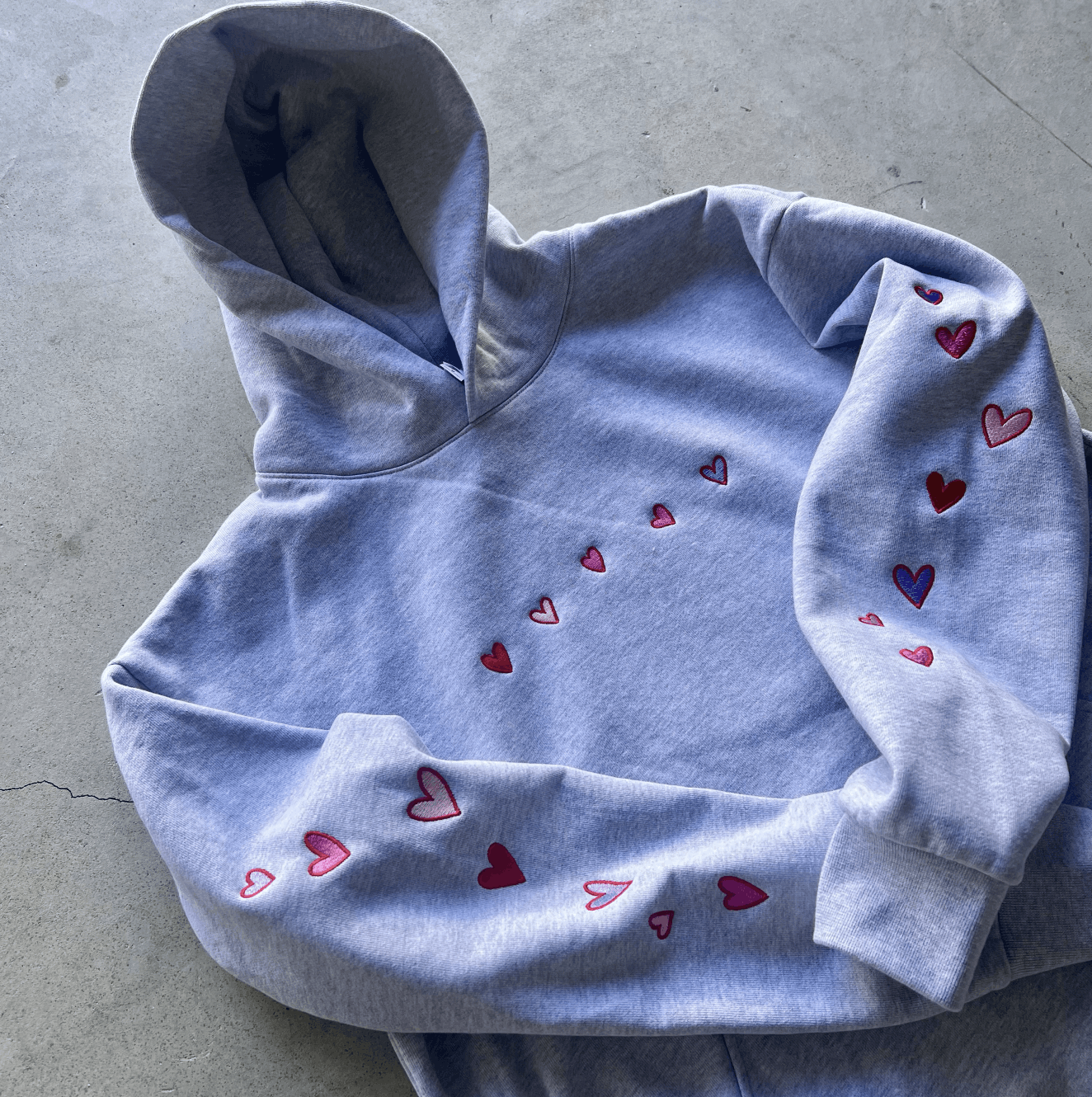 Prolific Love Hearts Valentines Hoodie All over Embroidered Size US L / EU 52-54 / 3 - 1 Thumbnail