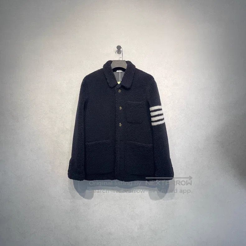 Thom Browne Thom Browne Classic four stripes fur coat Size US S / EU 44-46 / 1 - 1 Thumbnail