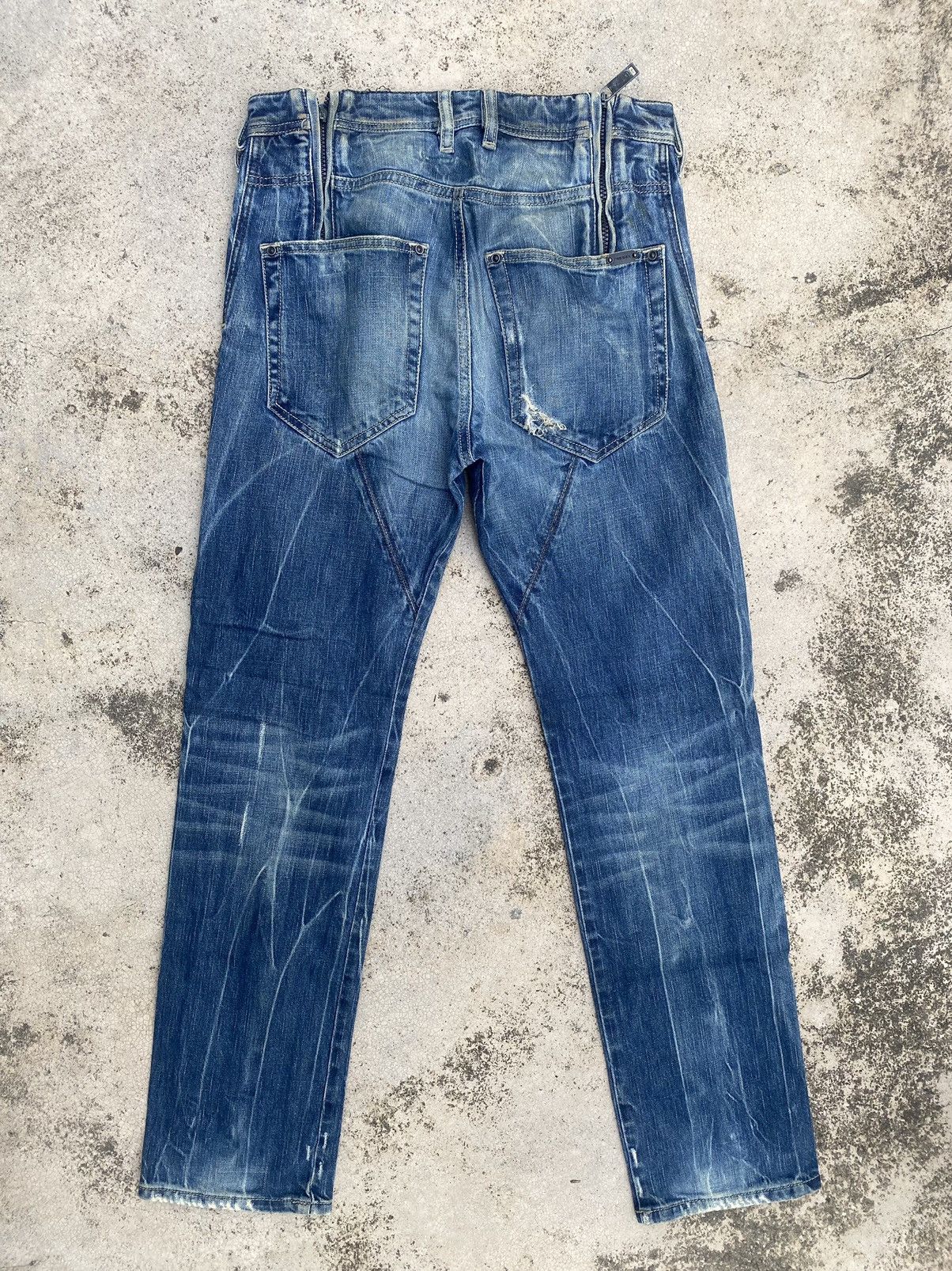 Designer × Diesel Diesel Distressed Claw Mark Faded Denim Jeans Size US 30 / EU 46 - 13 Thumbnail