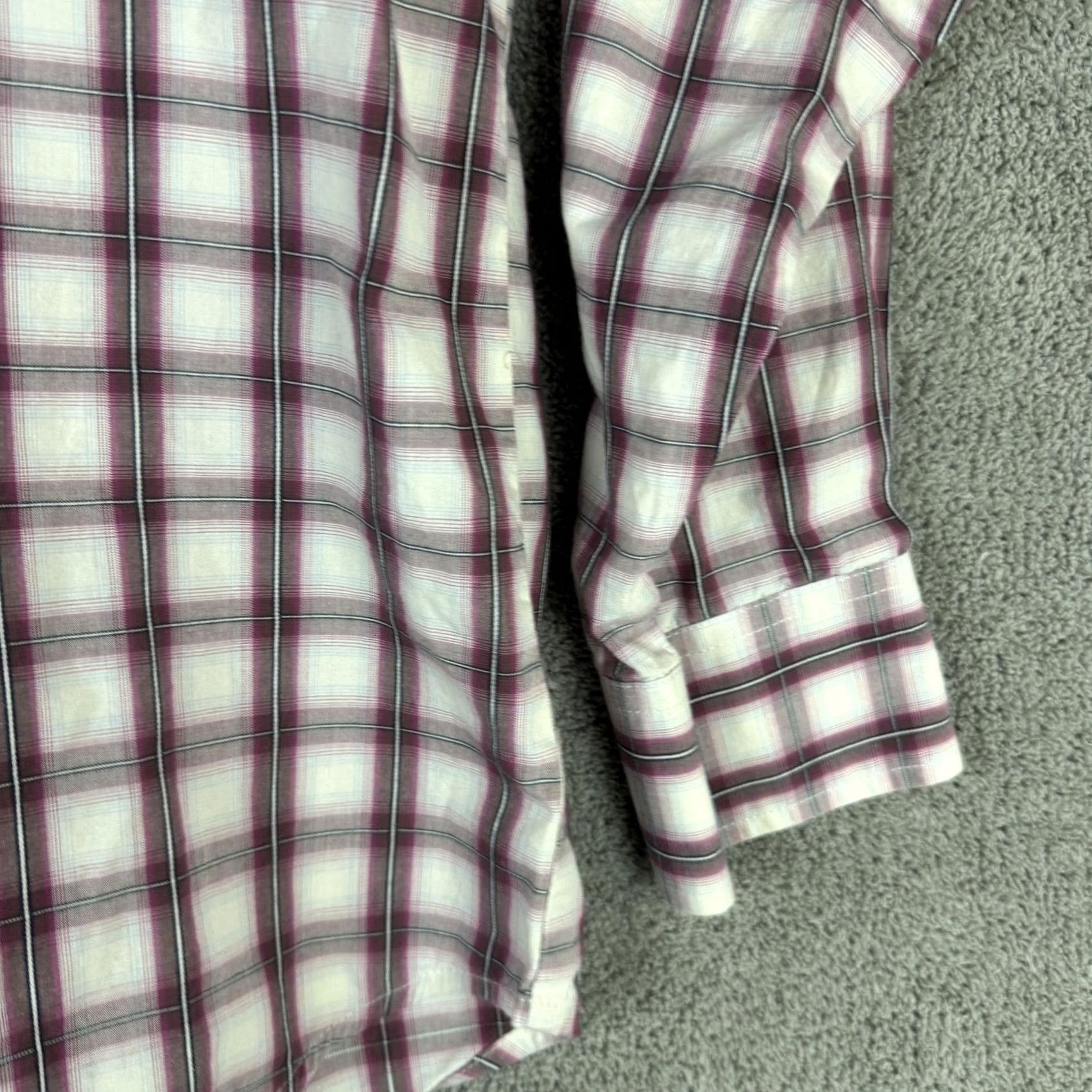 Wrangler VINTAGE Wrangler Western Shirt Mens Large Purple White Plaid Pearl Snap Long Sleeve Size US L / EU 52-54 / 3 - 7 Thumbnail