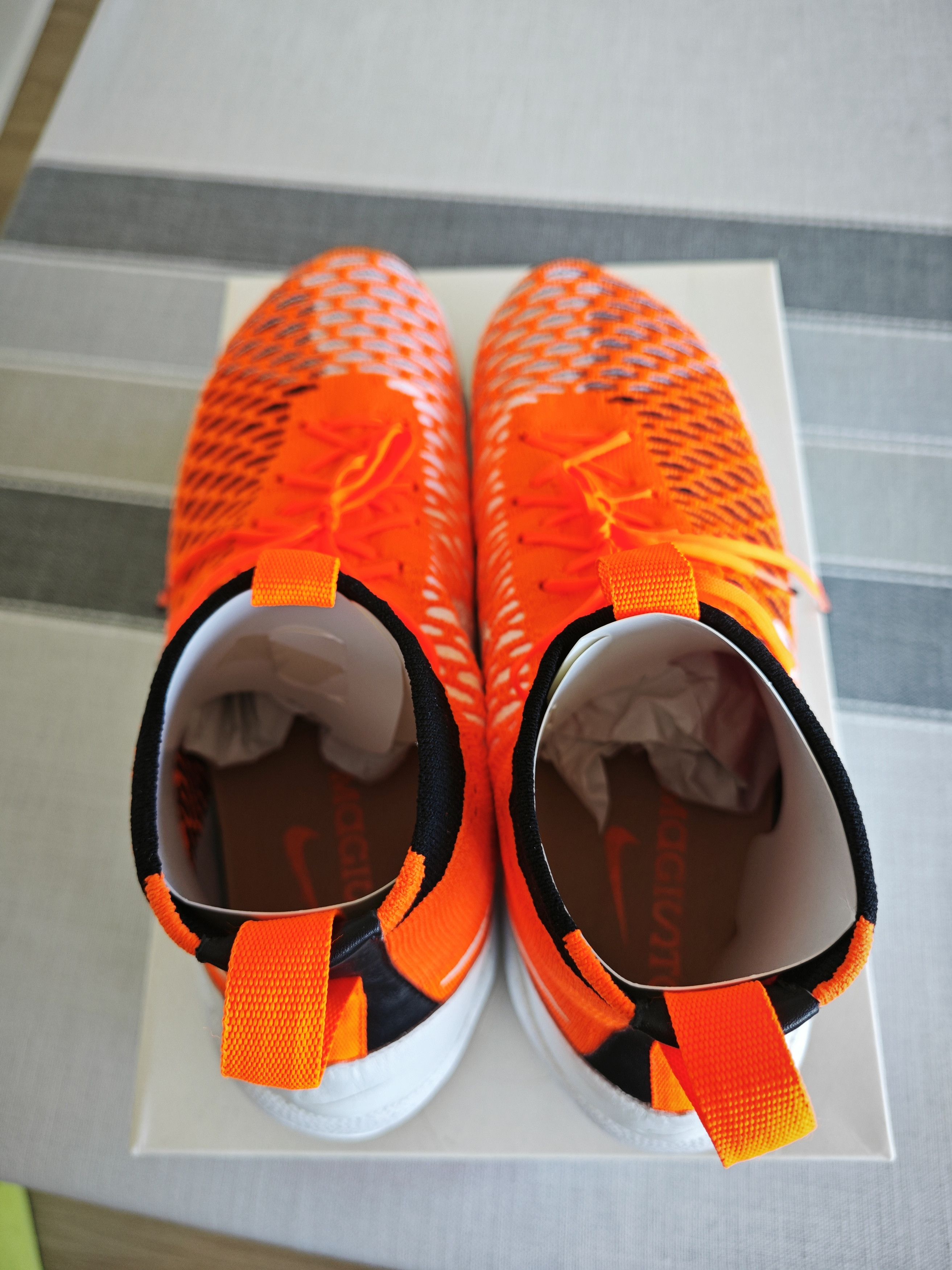 Nike Brand NEW! NikeLab Air Footscape Magista SP Netherland Size US 9.5 / EU 42-43 - 4 Thumbnail