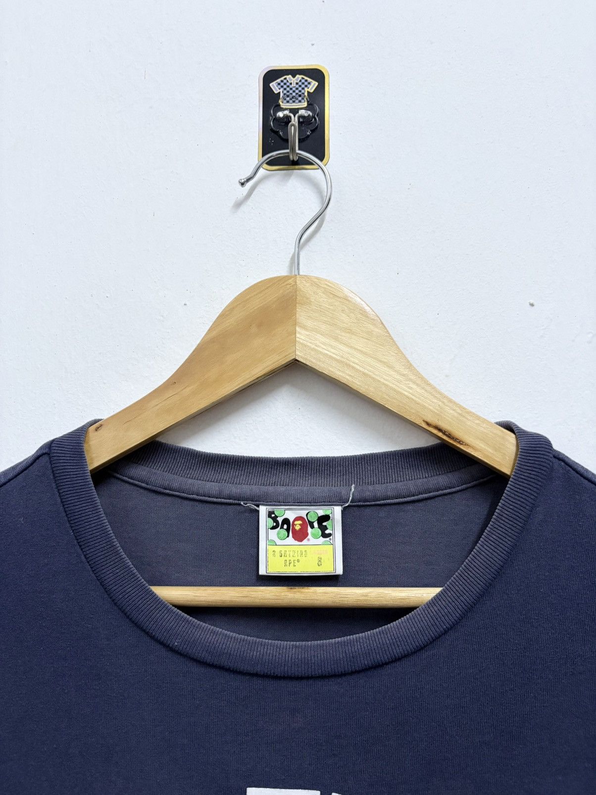 Bape 2000’s A Bathing Ape Camouflage Navy Ladies T-Shirt Size M / US 6-8 / IT 42-44 - 10 Thumbnail