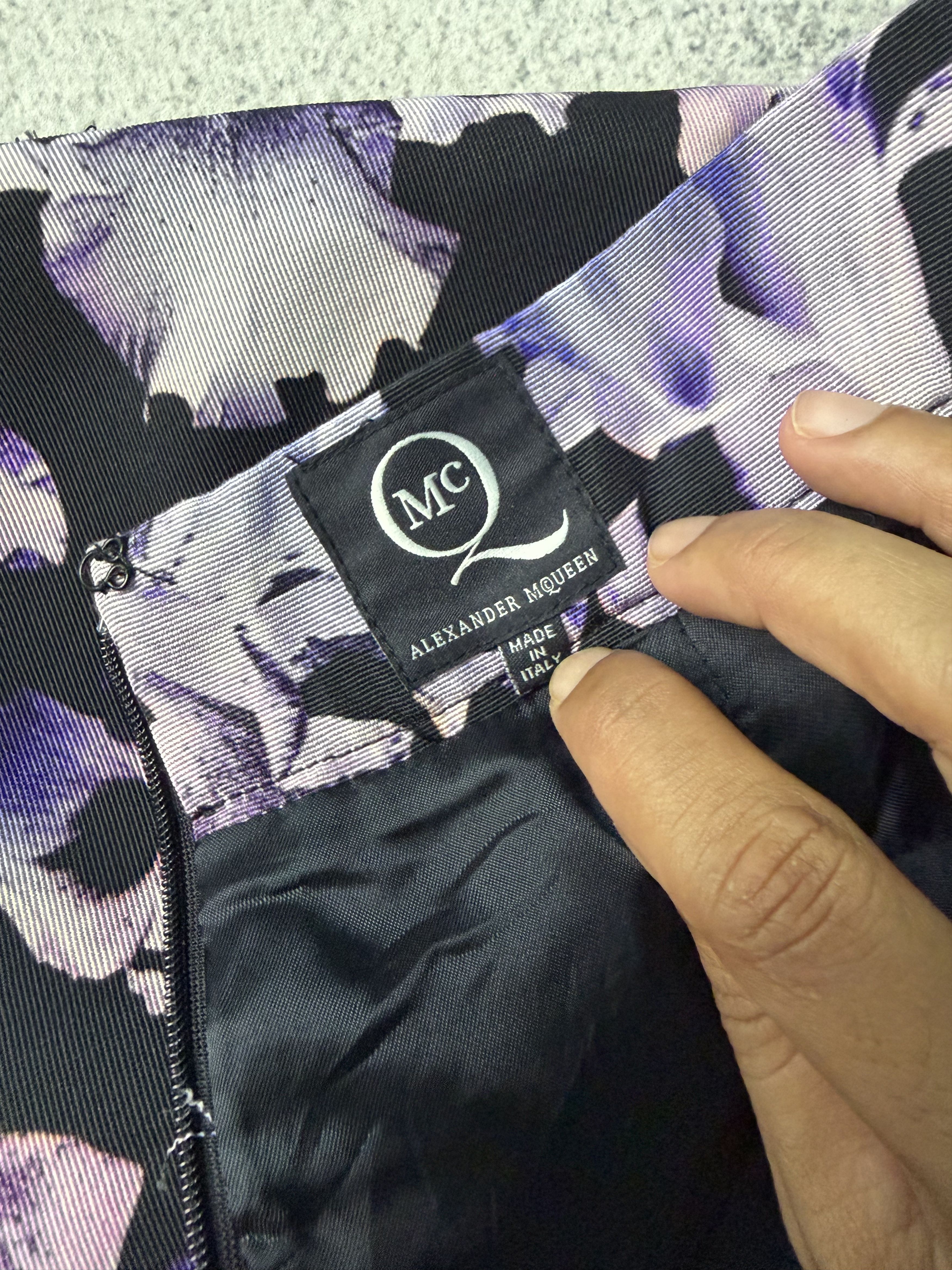McQ Alexander McQueen Alexander McQueen Purple Size 40 Floral Skirt Made in Italy Size 26" / US 2 / IT 38 - 5 Thumbnail