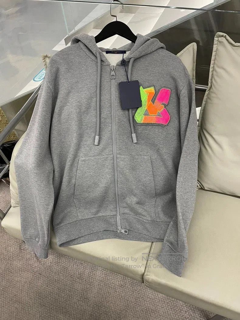 Louis Vuitton Gray Casual Zip Hoodie with Logo Patch . Size US M / EU 48-50 / 2 - 1 Thumbnail