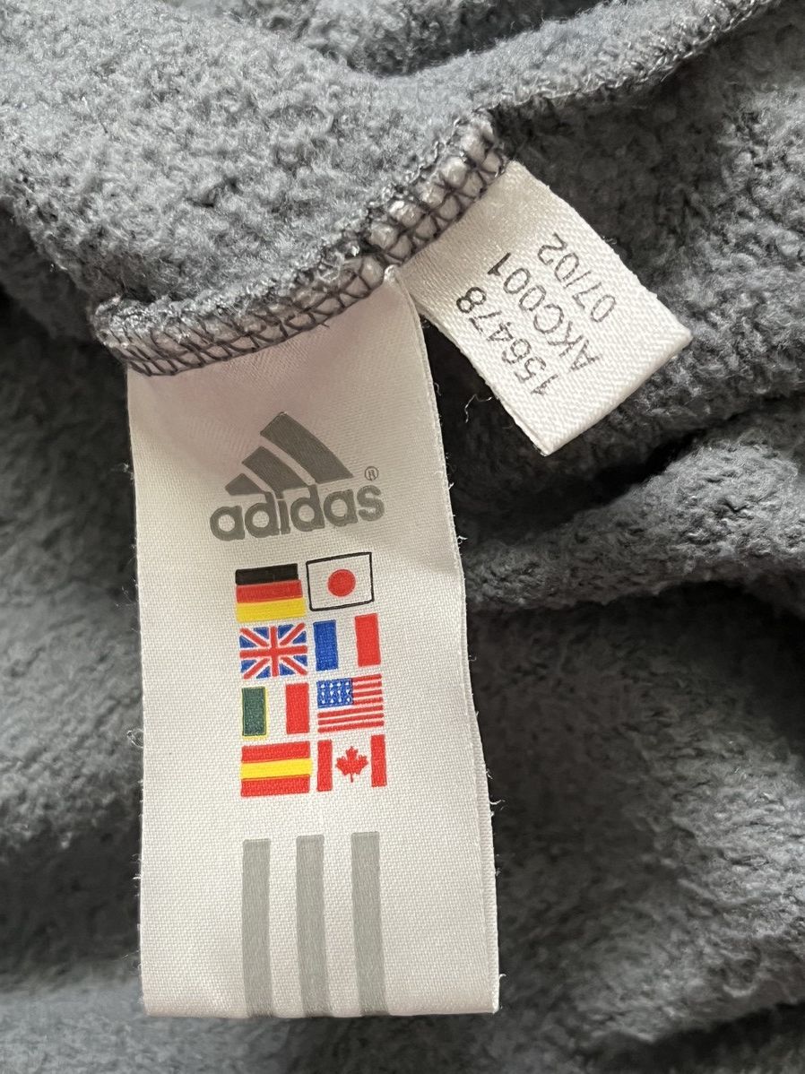 Adidas Adidas Vintage Panel Crewneck Sweatshirt (Grey/Navy) Size US M / EU 48-50 / 2 - 4 Thumbnail