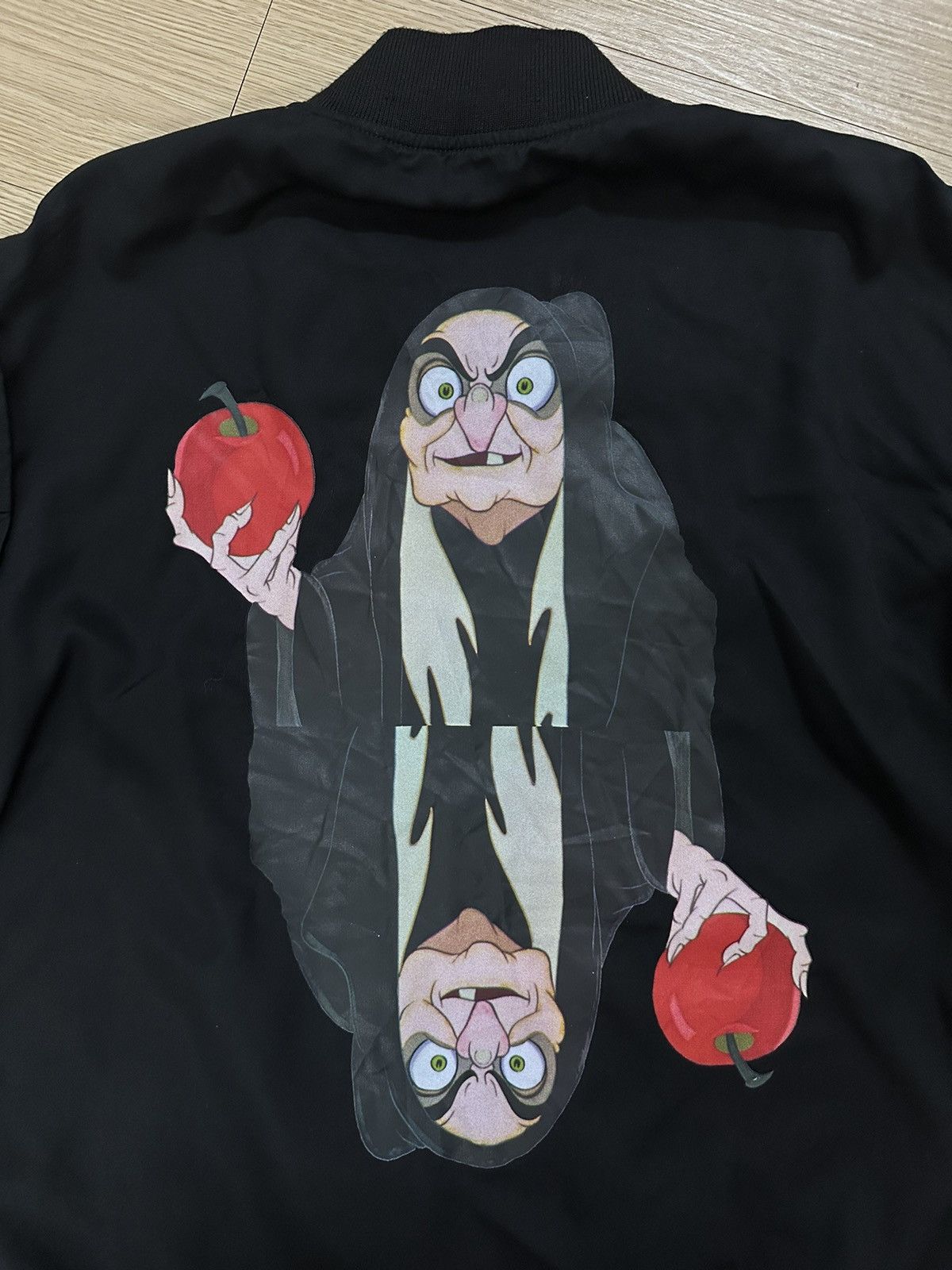 Undercover Rare Beautiful GU Undercover Snow White Witch Bomber Jacket Size US S / EU 44-46 / 1 - 11 Thumbnail