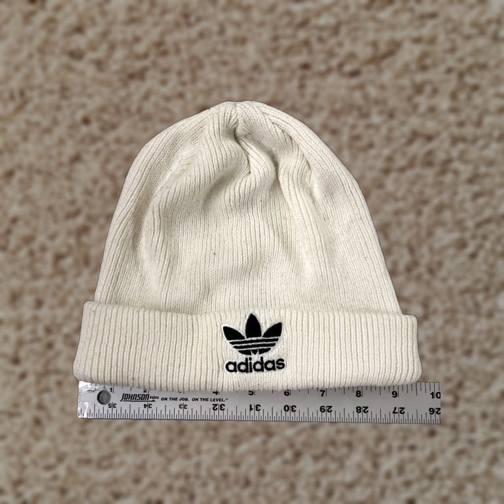 Adidas Adidas Beanie Toque Adult One Size White Knit Embroidered 100% Acrylic Snow Ski Size ONE SIZE - 1 Thumbnail