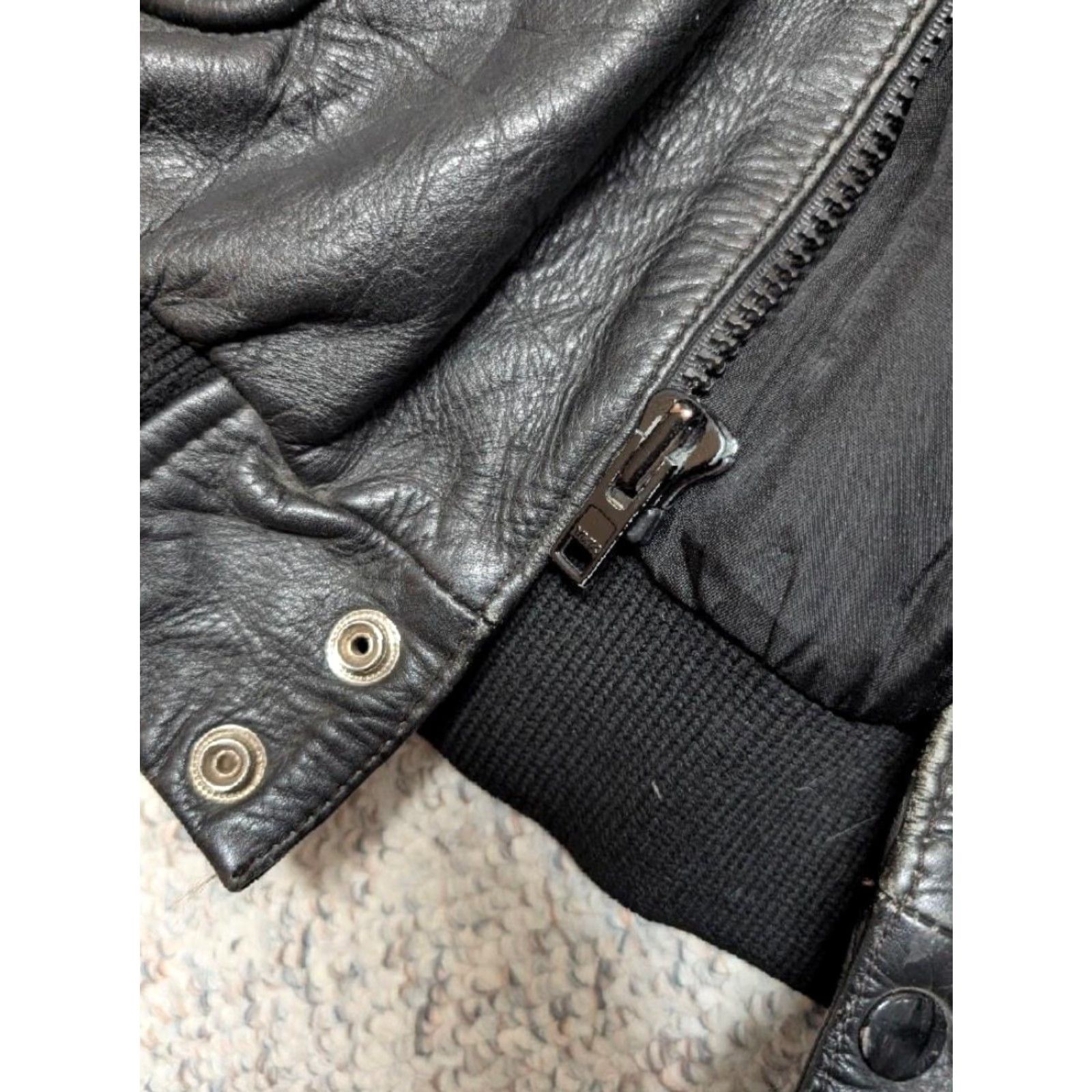Vintage VINTAGE A2 leather jacket FLIGHT bomber 46 motorcycle FLYERS aviation 1990s Size US XL / EU 56 / 4 - 4 Thumbnail