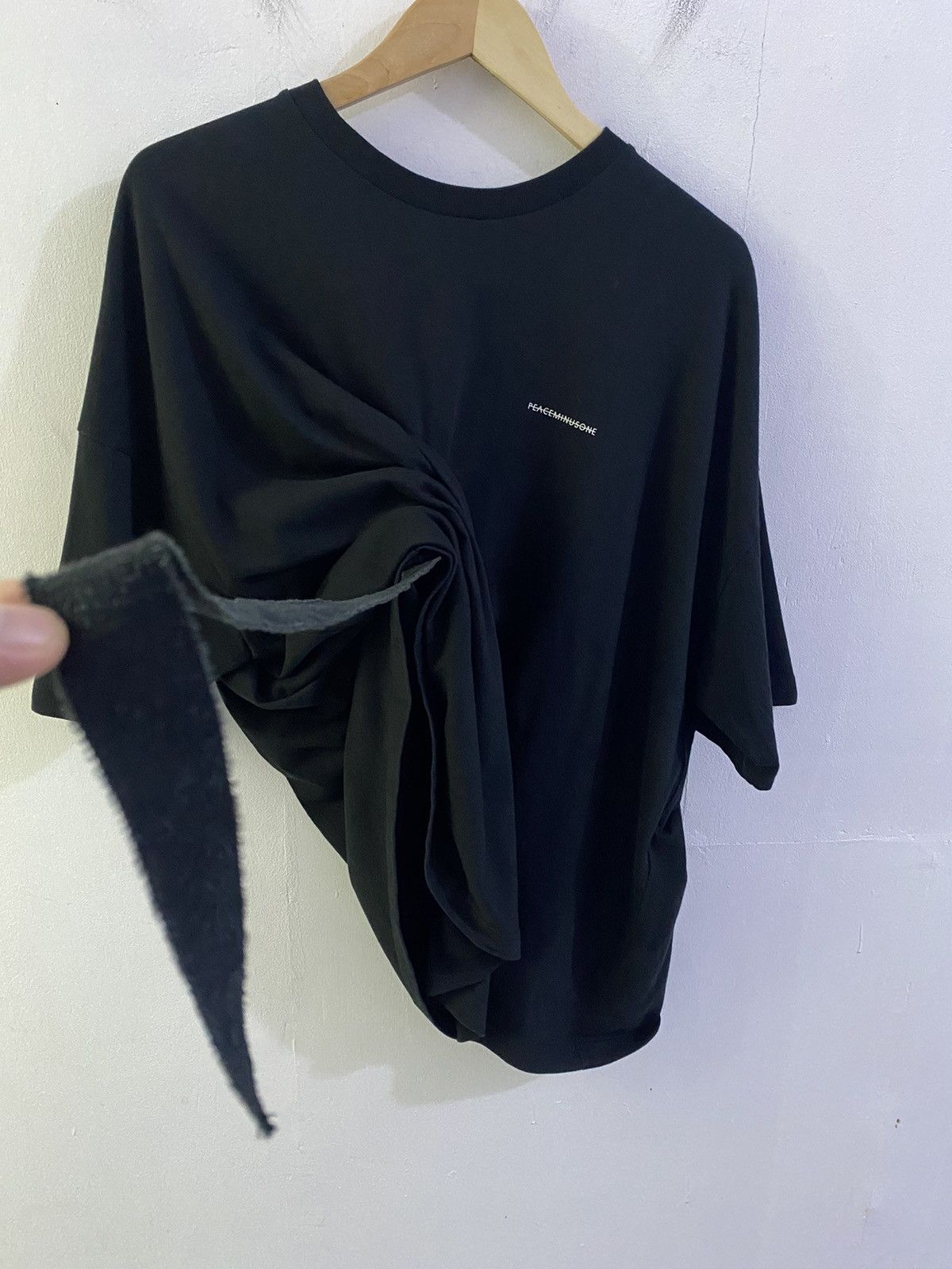 【PEACEMINUSONE】 PMO COTTON T-SHIRT #4 BLACK peaceminusone peaceminusone tee | Grailed