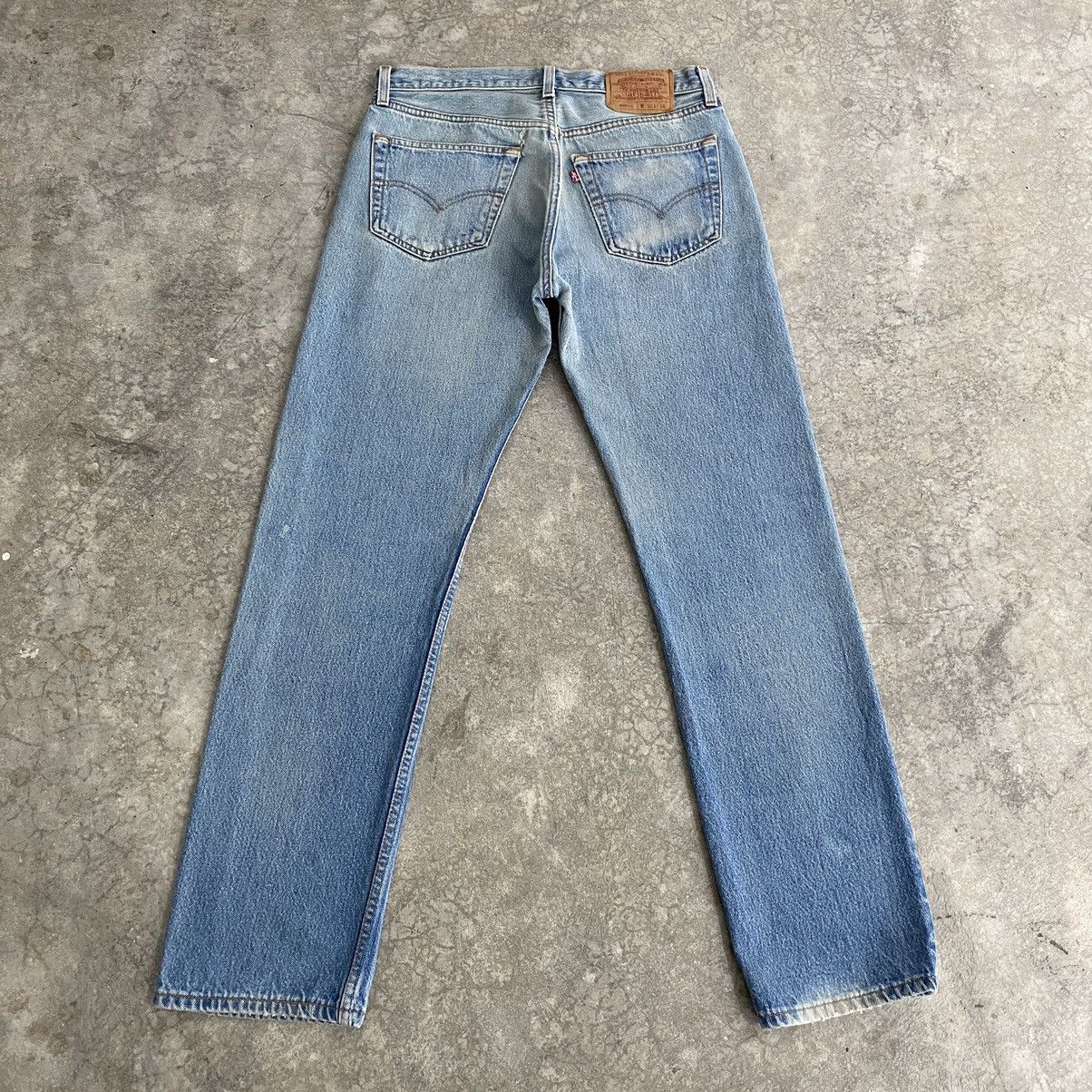 Levi's Size 31x30.5 VTG 90’s Levis 501xx Light Blue Jeans Size US 31 - 13 Thumbnail