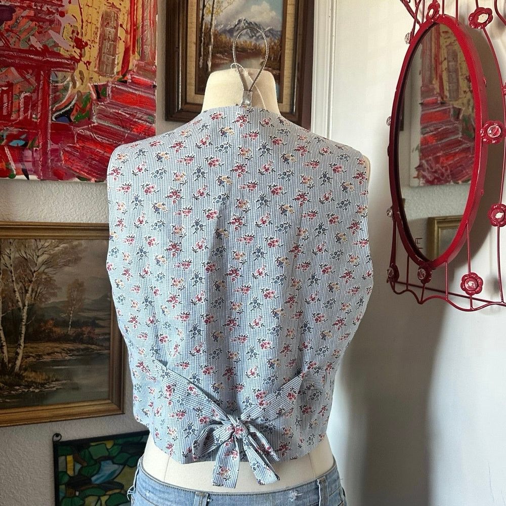 Handmade handmade blue pink floral button up vest Size M / US 6-8 / IT 42-44 - 3 Thumbnail