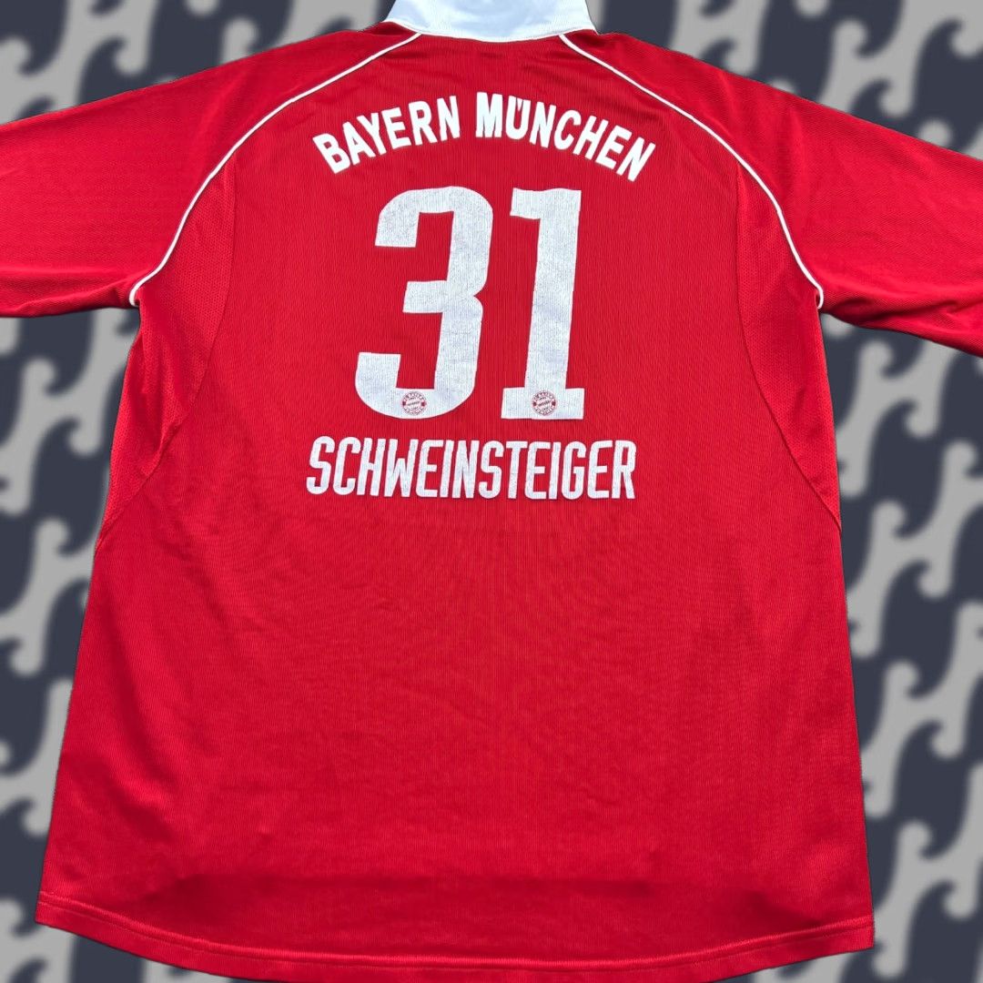Adidas adidas Bayern Munich Jersey Football Mens XL Red Short Sleeve T-Shirt 2005 2006 Home Schweinsteiger Team Jersey Mens Size US XL / EU 56 / 4 - 1 Thumbnail
