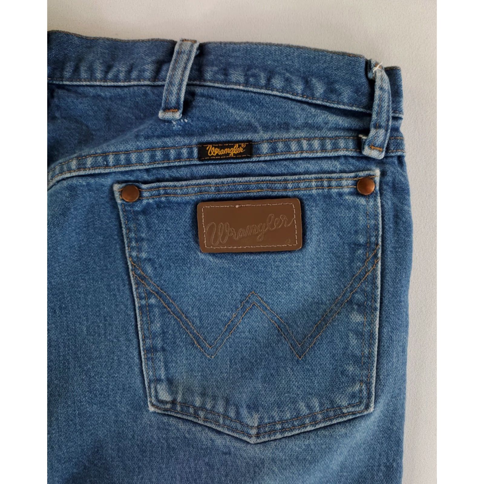 Wrangler VINTAGE Wrangler Jeans Blue Mens 38x34 32 Inseam VTG 90s Straight Jeans 38 Mens Blue Size US 38 / EU 54 - 5 Thumbnail