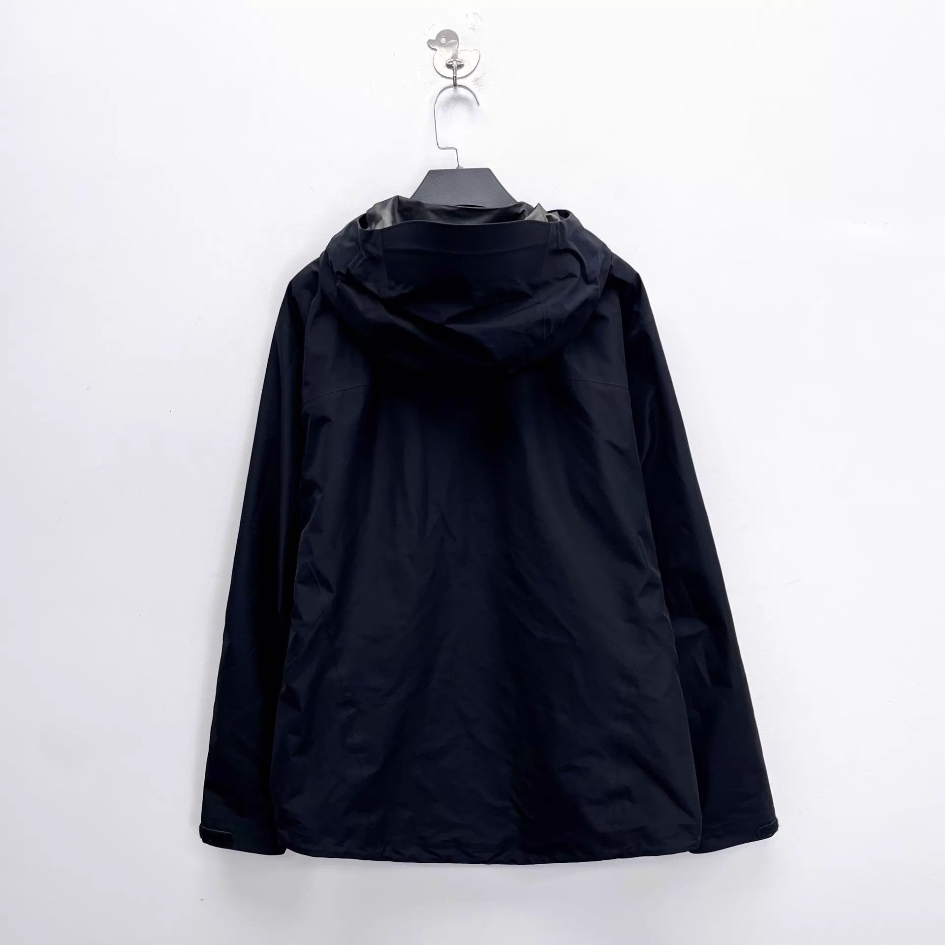 Arc'teryx Arcteryx BETA LT GORE-TEX Black M unisex jacket Size US M / EU 48-50 / 2 - 2 Thumbnail