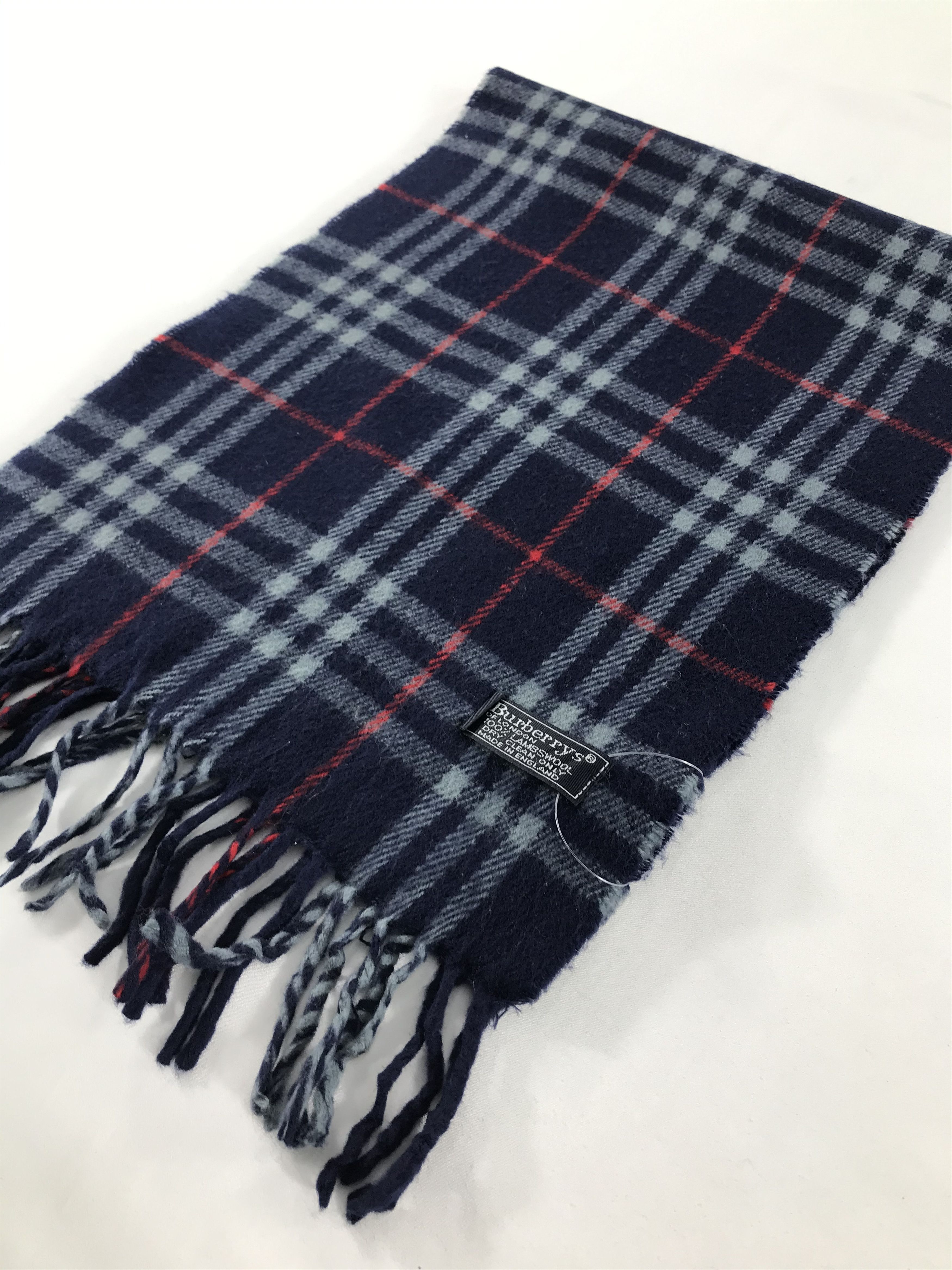 Burberry Vintage Burberry Scarf/Muffler/Neckwear MF1536 Size ONE SIZE - 3 Thumbnail